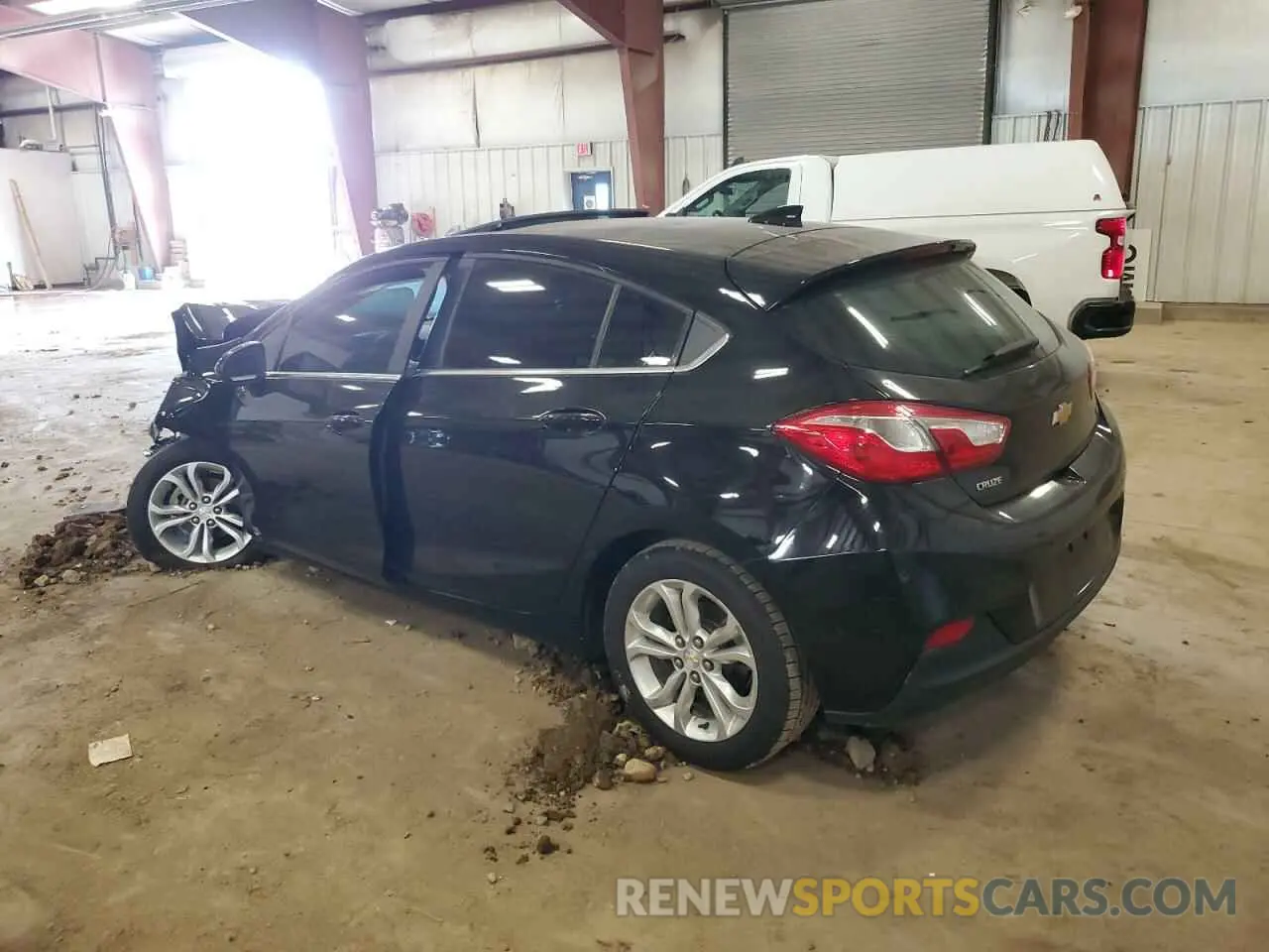 2 Photograph of a damaged car 3G1BE6SM2KS589439 CHEVROLET CRUZE 2019