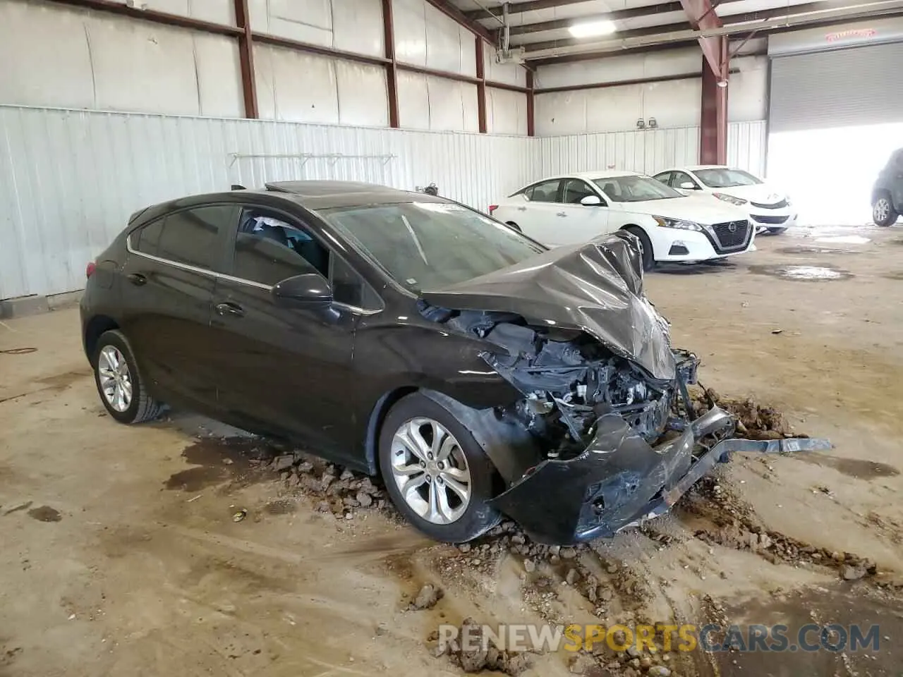 4 Photograph of a damaged car 3G1BE6SM2KS589439 CHEVROLET CRUZE 2019