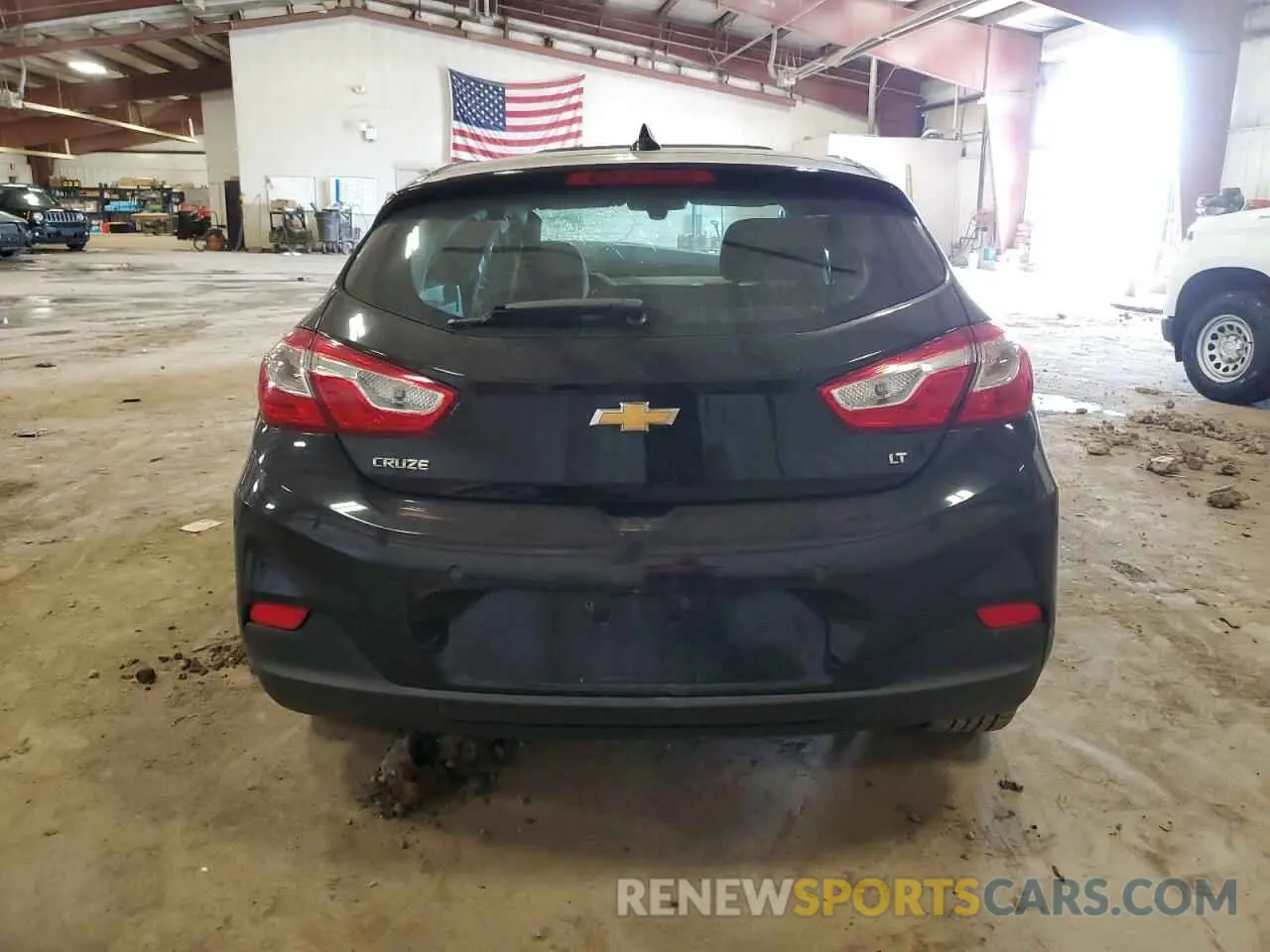 6 Photograph of a damaged car 3G1BE6SM2KS589439 CHEVROLET CRUZE 2019