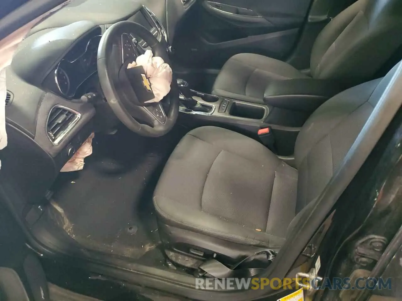 7 Photograph of a damaged car 3G1BE6SM2KS589439 CHEVROLET CRUZE 2019