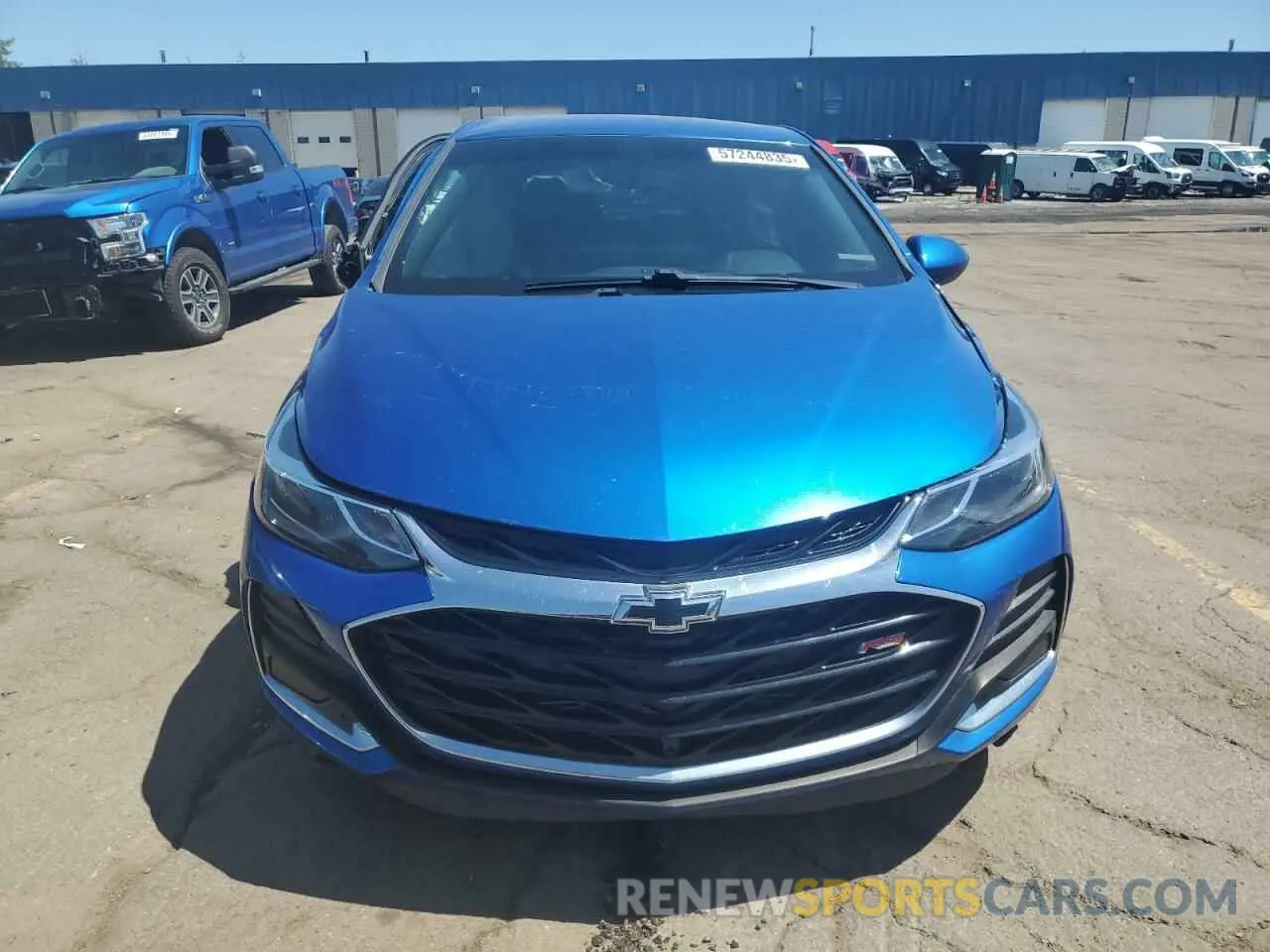 5 Photograph of a damaged car 3G1BE6SM2KS590557 CHEVROLET CRUZE 2019
