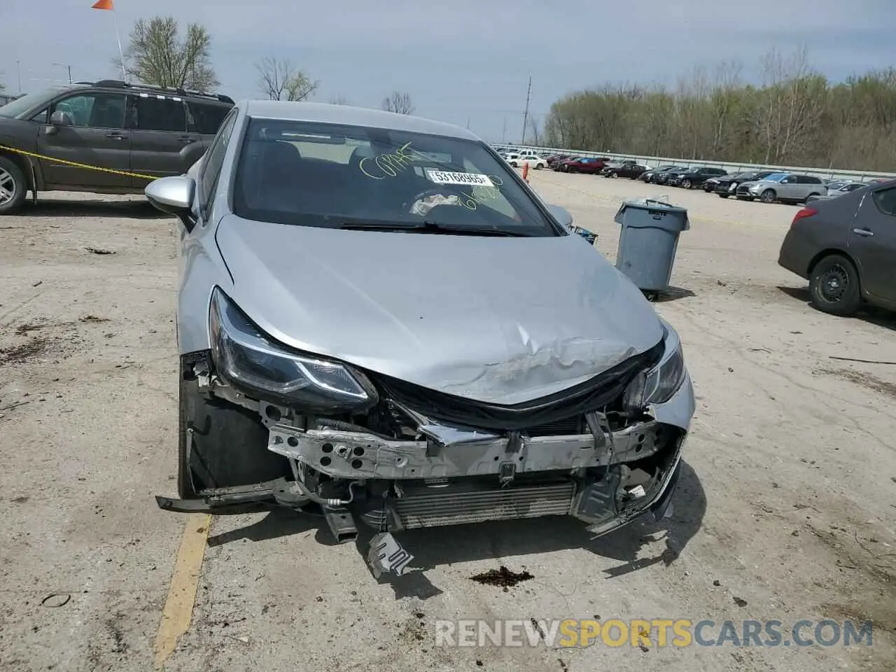 5 Photograph of a damaged car 3G1BE6SM3KS610220 CHEVROLET CRUZE 2019