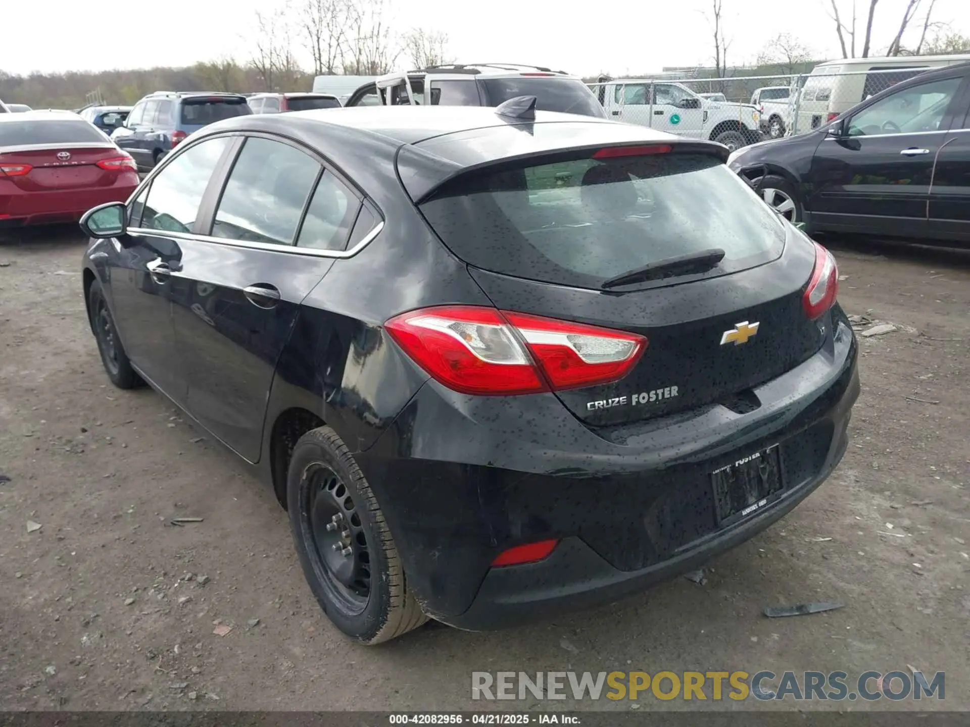 3 Photograph of a damaged car 3G1BE6SM3KS612436 CHEVROLET CRUZE 2019