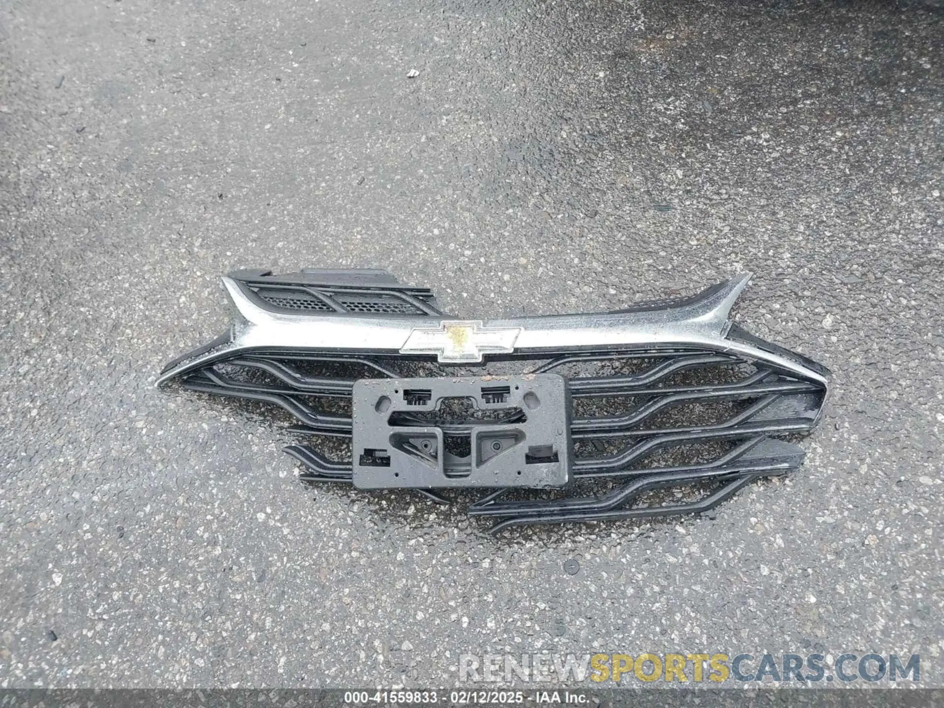 12 Photograph of a damaged car 3G1BE6SM4KS564283 CHEVROLET CRUZE 2019