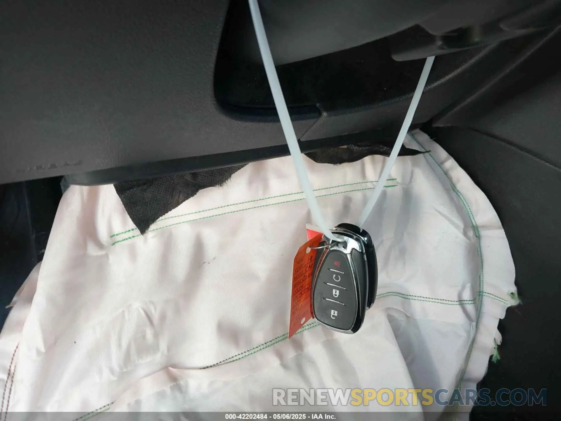 11 Photograph of a damaged car 3G1BE6SM4Ks574795 CHEVROLET CRUZE 2019
