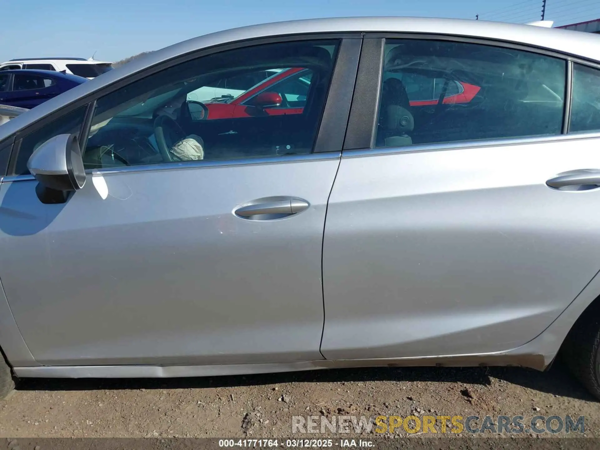 14 Photograph of a damaged car 3G1BE6SM6KS534654 CHEVROLET CRUZE 2019