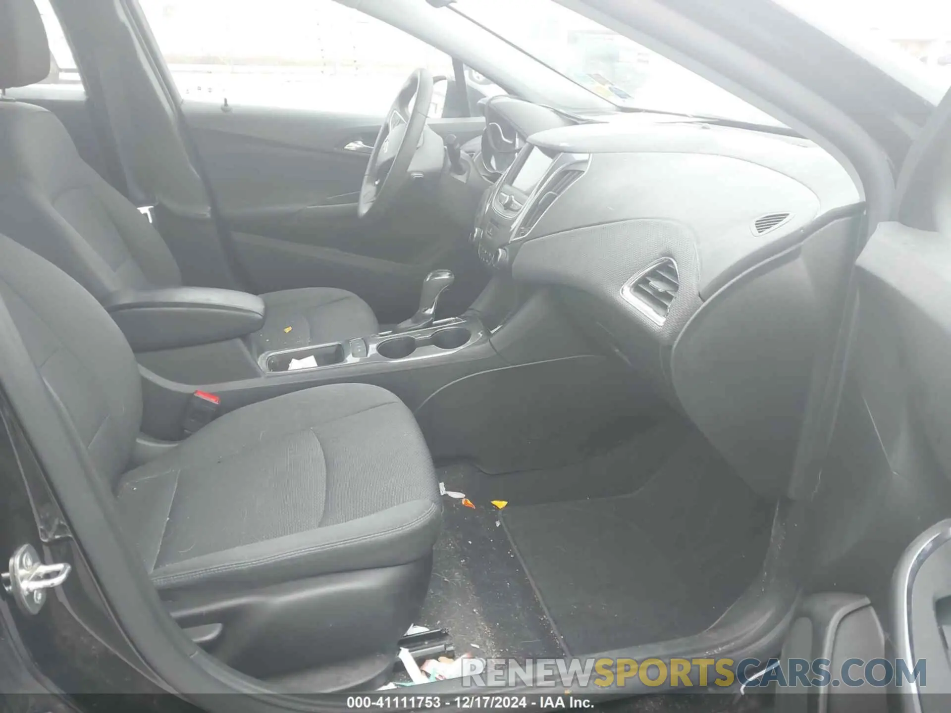 5 Photograph of a damaged car 3G1BE6SM6KS564012 CHEVROLET CRUZE 2019