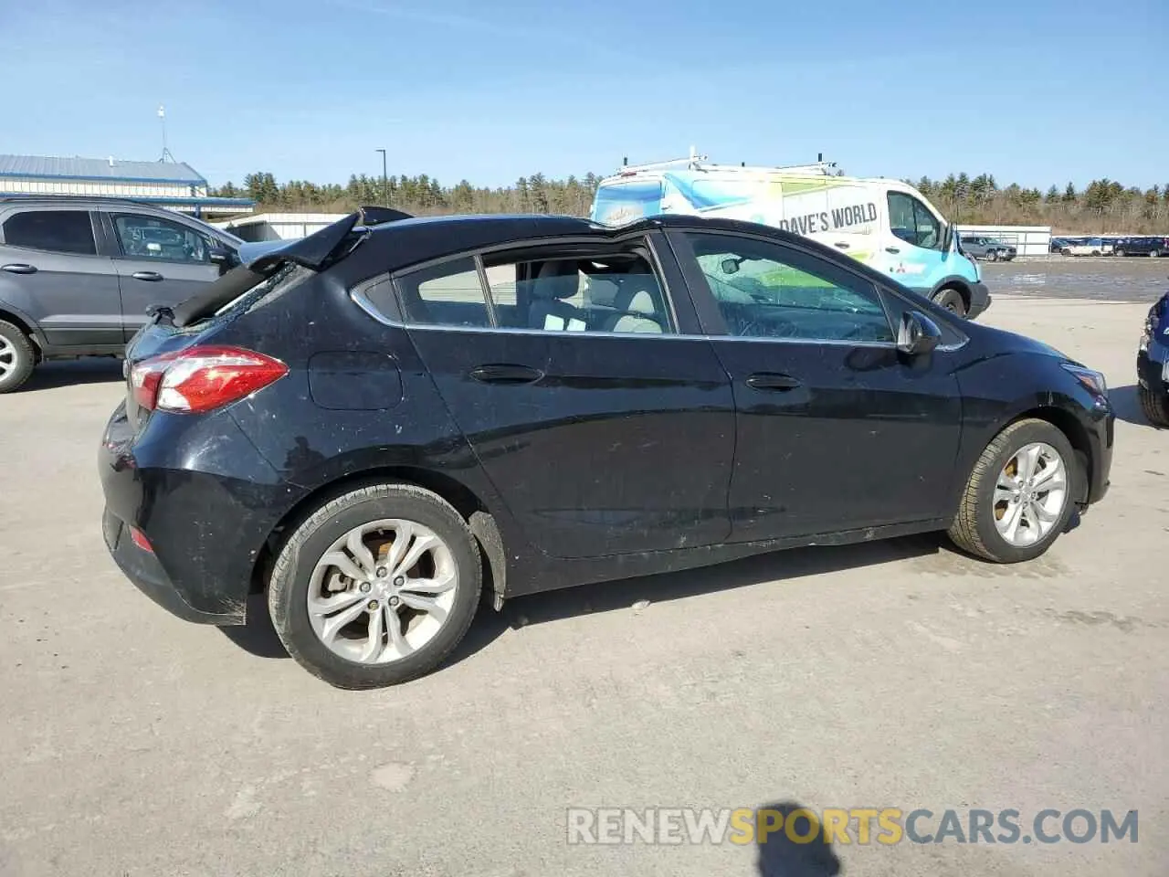 3 Photograph of a damaged car 3G1BE6SM6KS569582 CHEVROLET CRUZE 2019