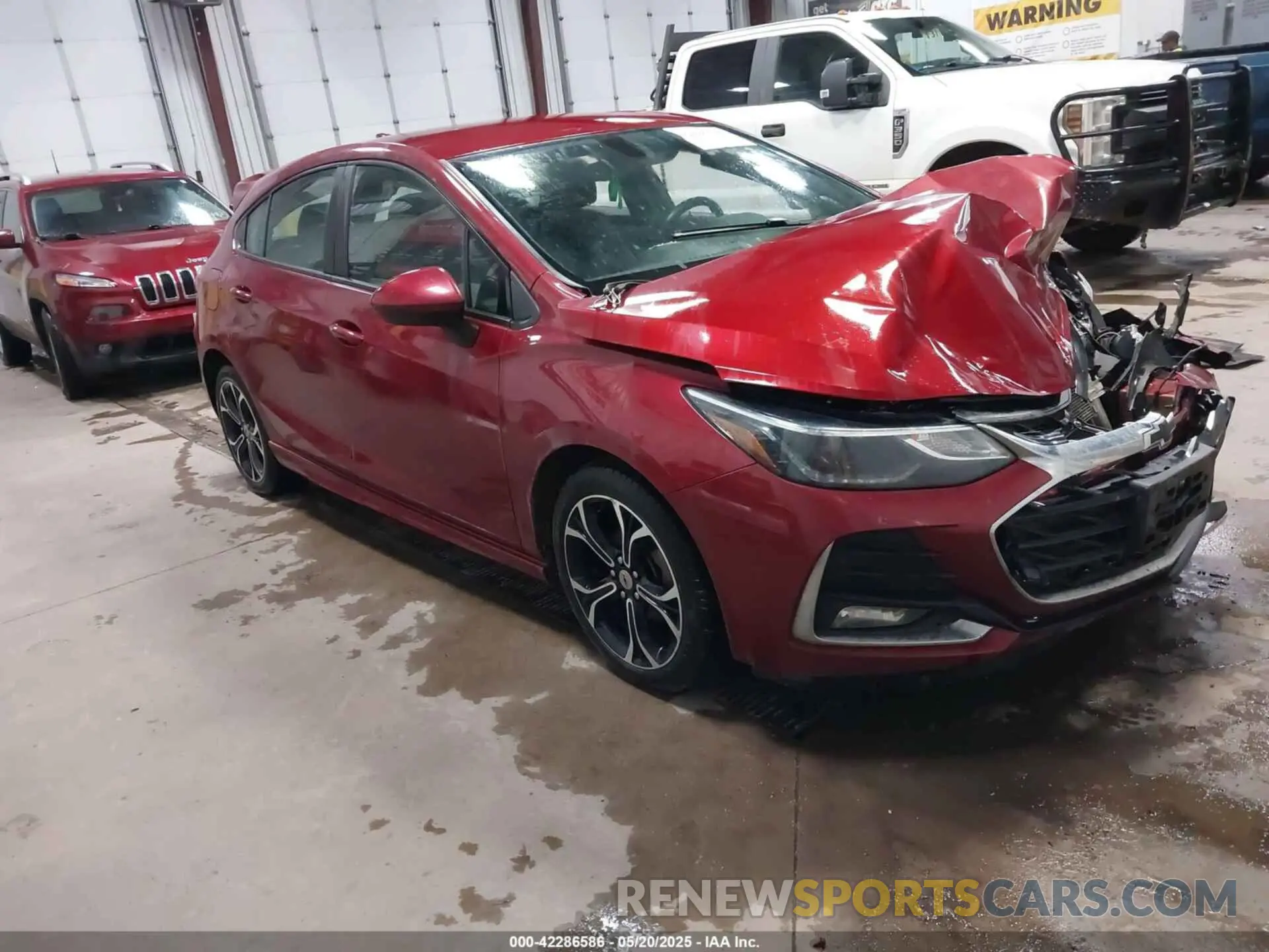 1 Photograph of a damaged car 3G1BE6SM8KS570538 CHEVROLET CRUZE 2019