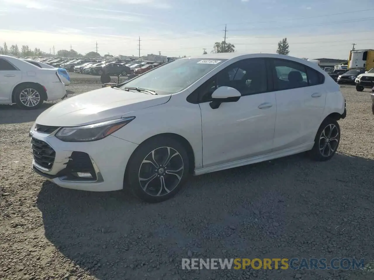 1 Photograph of a damaged car 3G1BE6SM8KS607698 CHEVROLET CRUZE 2019