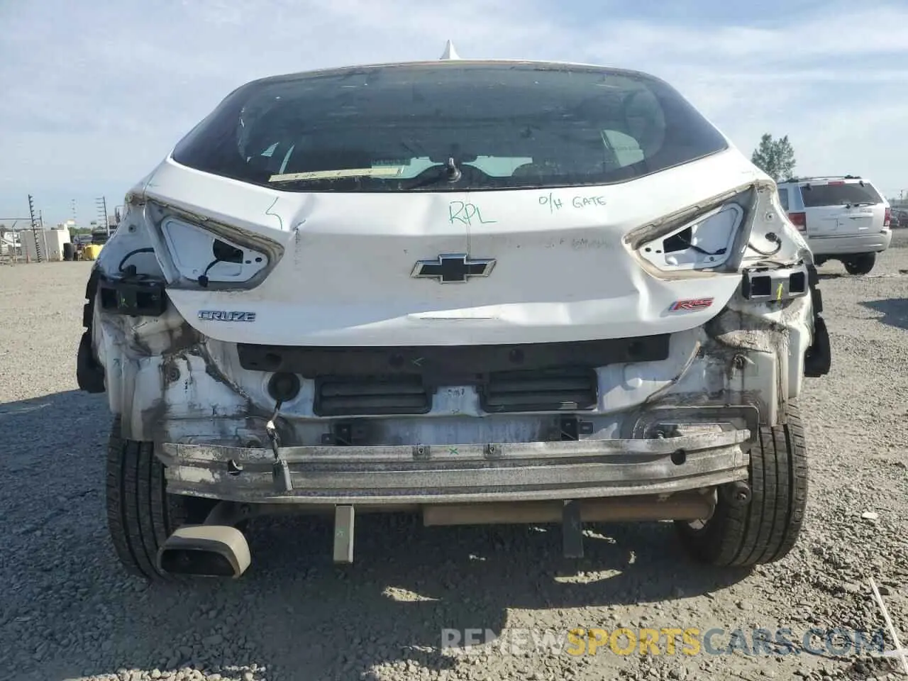 6 Photograph of a damaged car 3G1BE6SM8KS607698 CHEVROLET CRUZE 2019