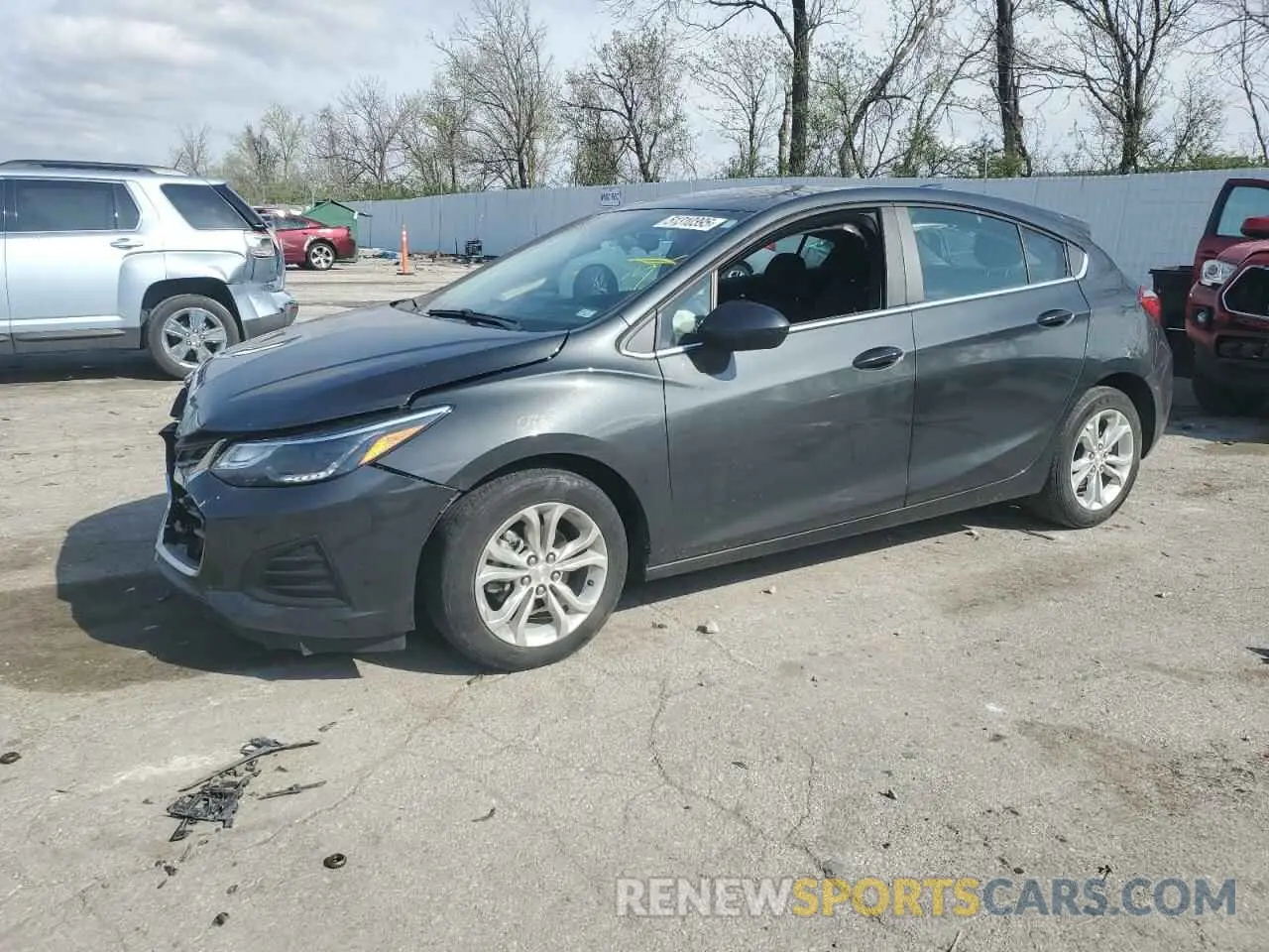1 Photograph of a damaged car 3G1BE6SM8KS611041 CHEVROLET CRUZE 2019