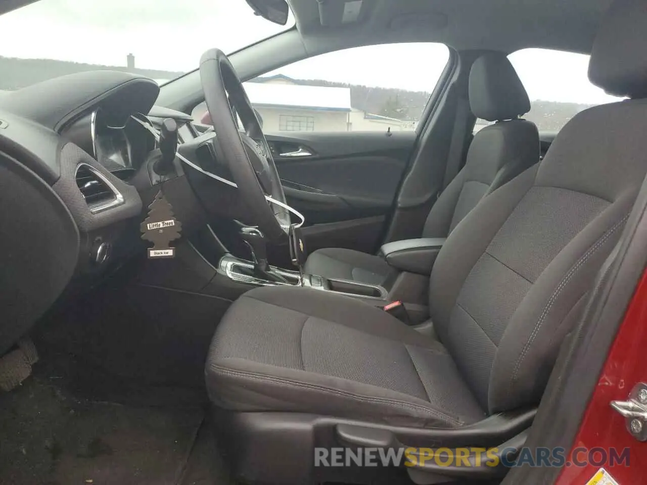 7 Photograph of a damaged car 3G1BE6SMXKS571304 CHEVROLET CRUZE 2019