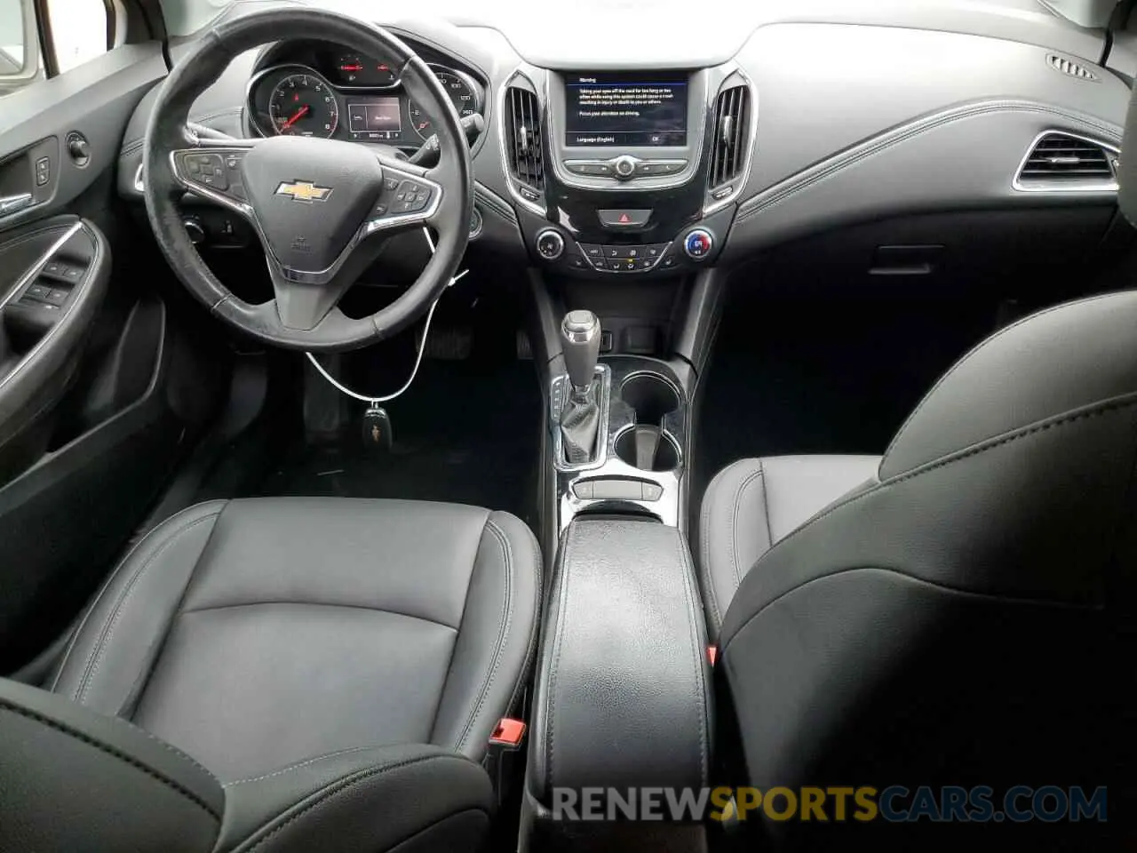 8 Photograph of a damaged car 3G1BF6SMXKS592215 CHEVROLET CRUZE 2019
