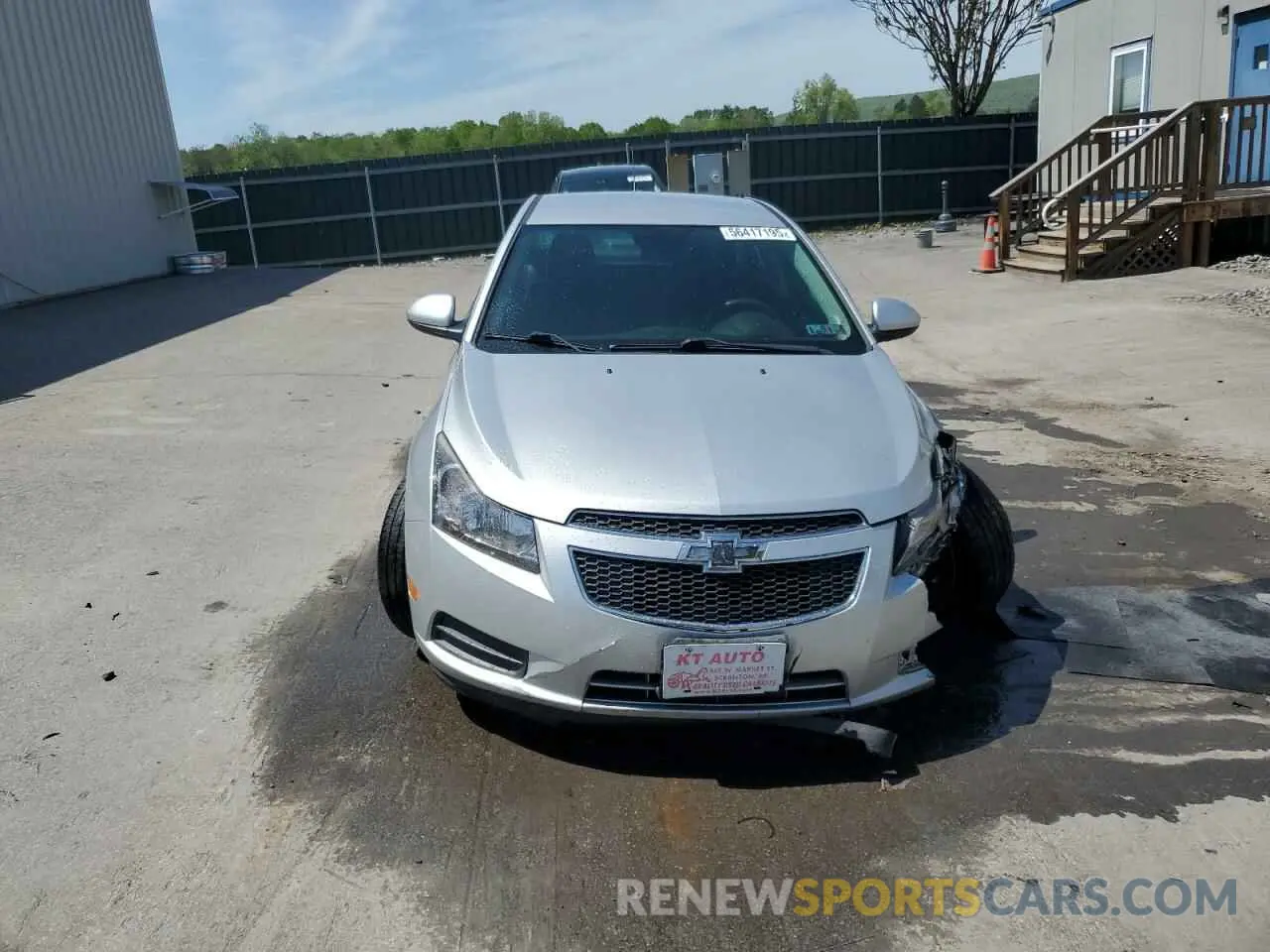 5 Photograph of a damaged car 1G1PK5SB3E7447983 CHEVROLET CRUZE 2021