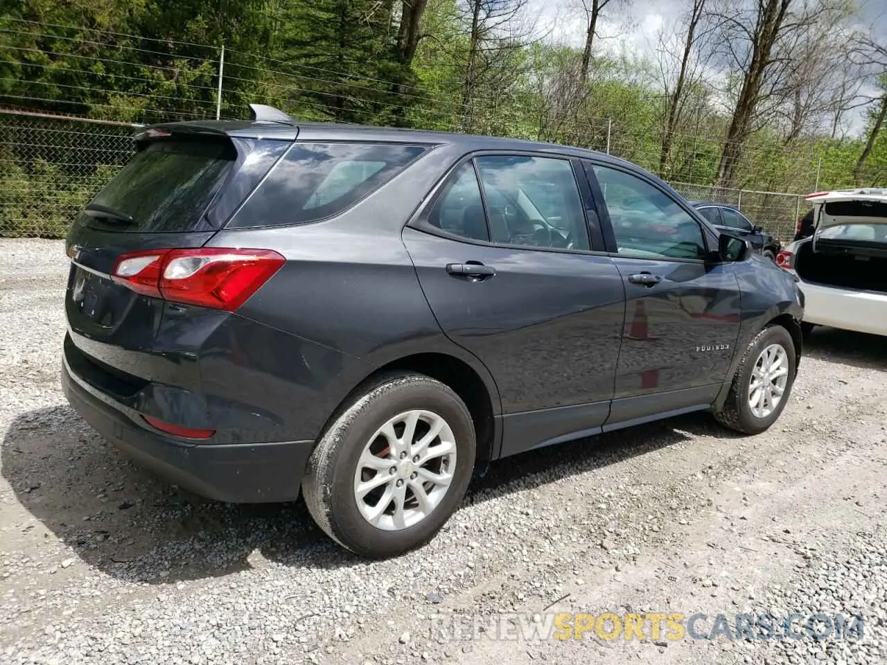 3 Photograph of a damaged car 2GNAXHEV0K6157418 CHEVROLET EQUINOX 2019