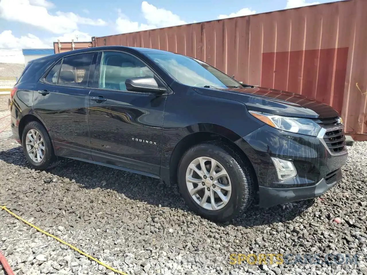 4 Photograph of a damaged car 2GNAXHEV0K6228598 CHEVROLET EQUINOX 2019
