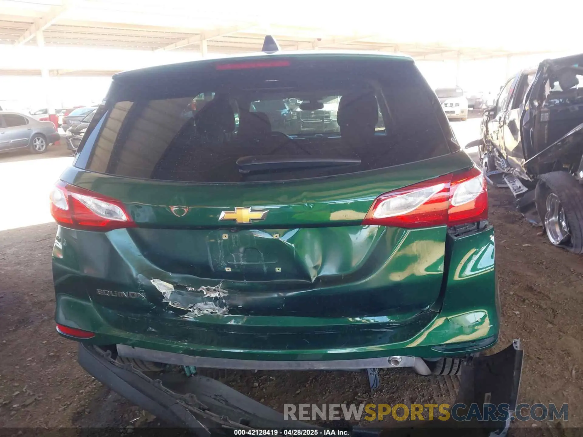 16 Photograph of a damaged car 2GNAXHEV1K6118451 CHEVROLET EQUINOX 2019