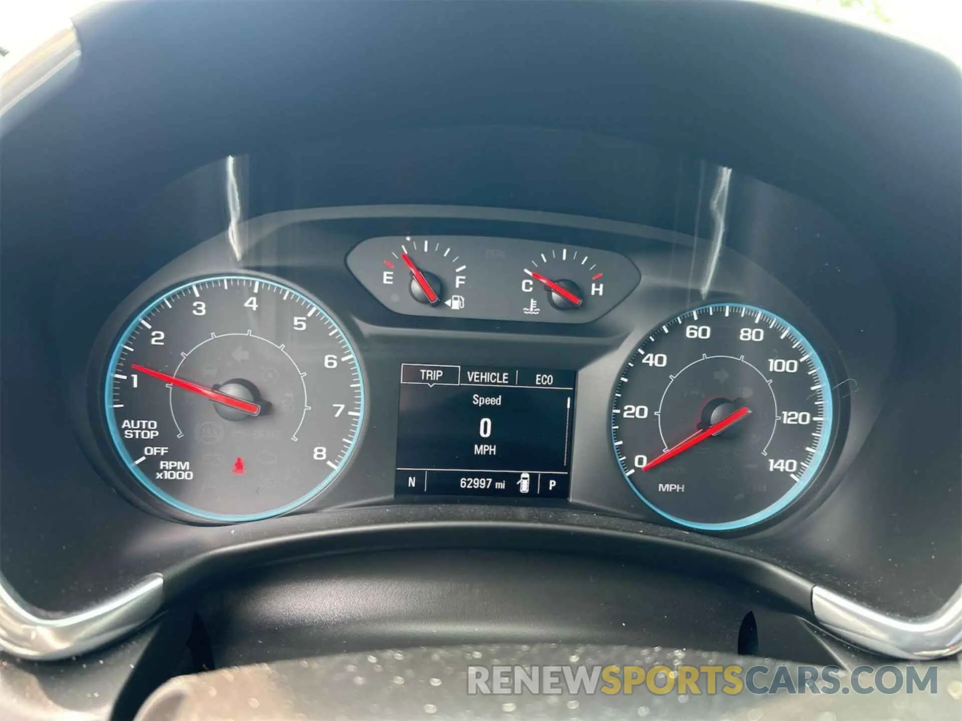 13 Photograph of a damaged car 2GNAXHEV1K6264770 CHEVROLET EQUINOX 2019