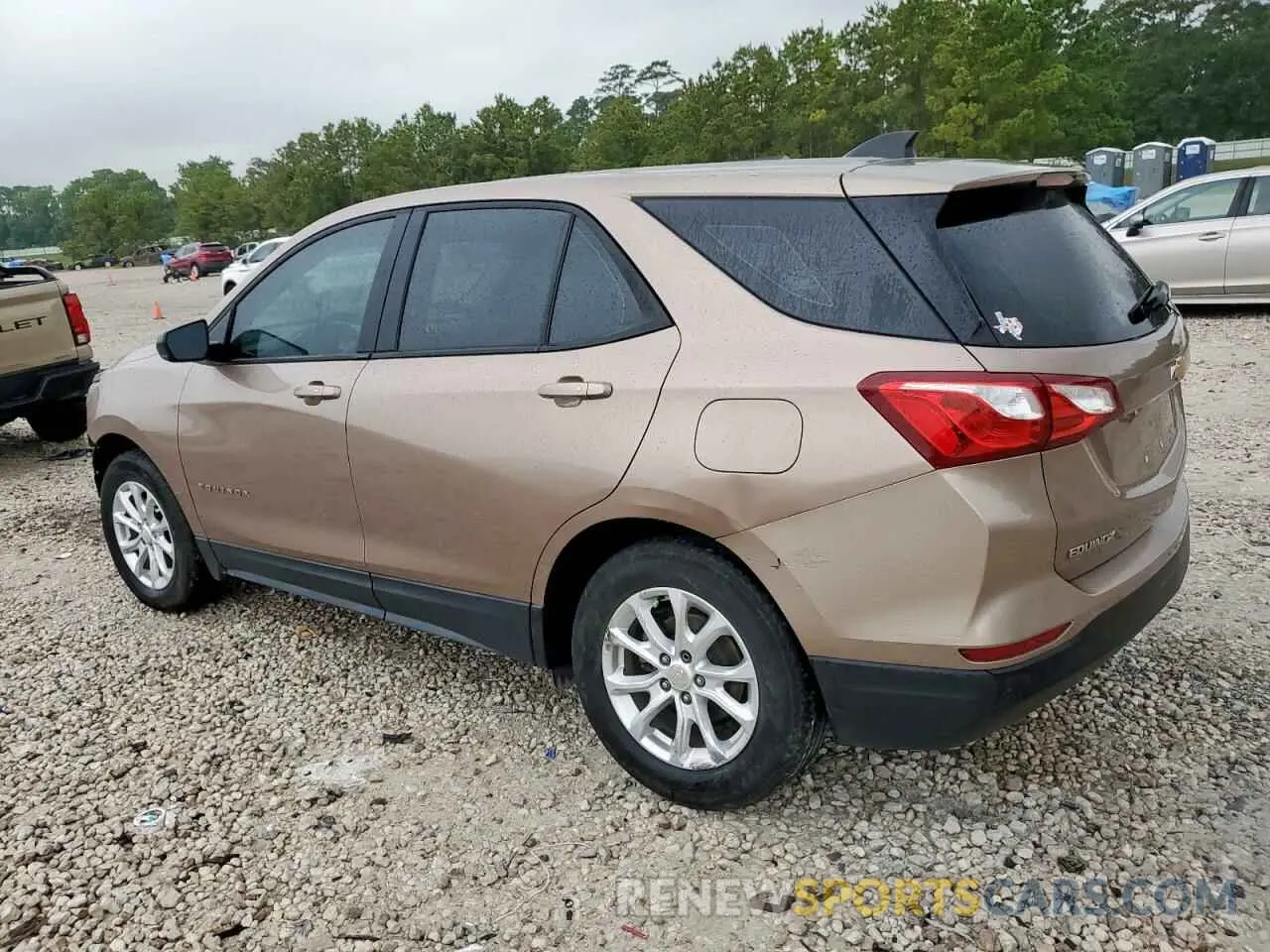2 Photograph of a damaged car 2GNAXHEV2K6137056 CHEVROLET EQUINOX 2019