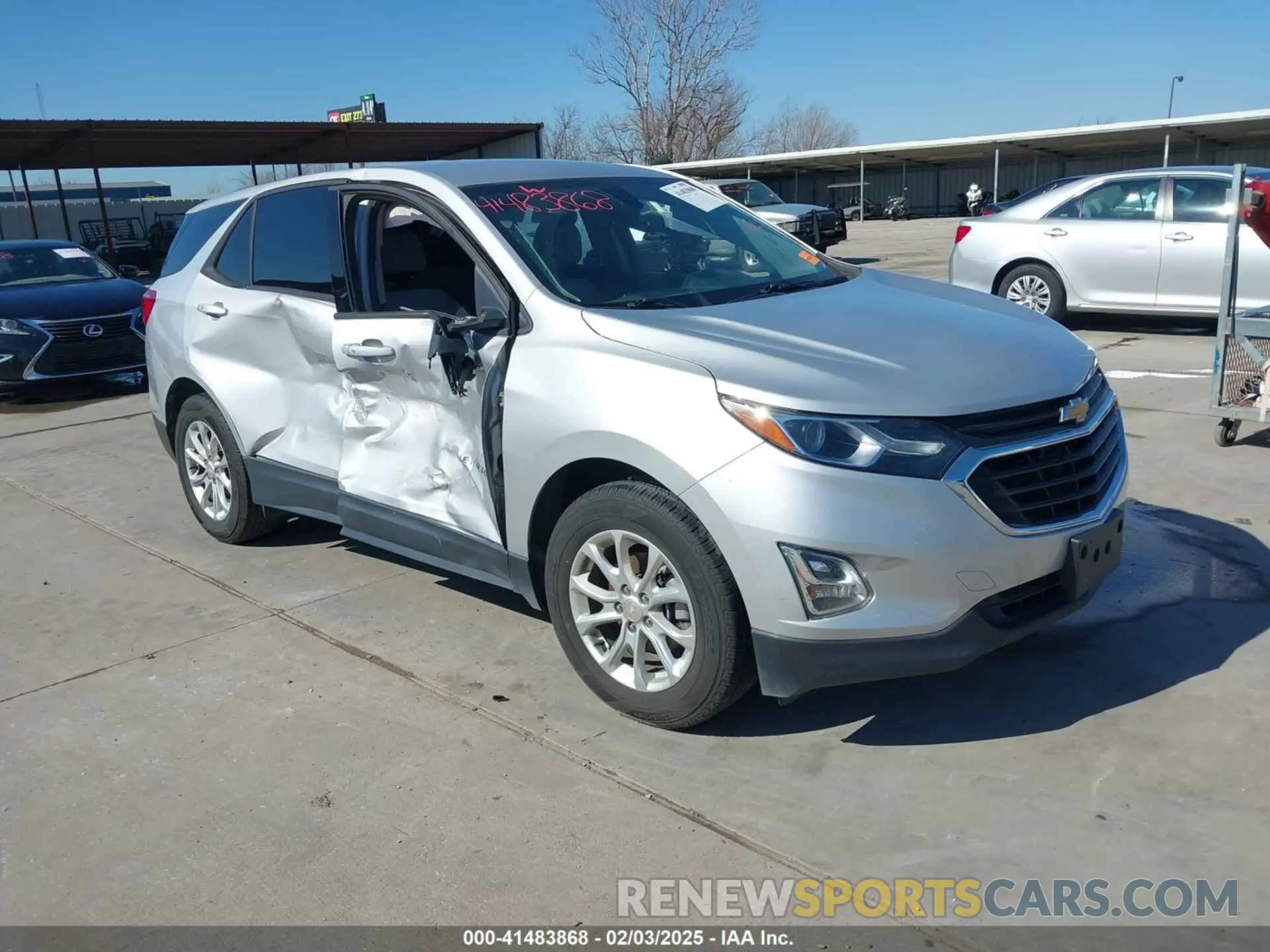 1 Photograph of a damaged car 2GNAXHEV2K6175046 CHEVROLET EQUINOX 2019