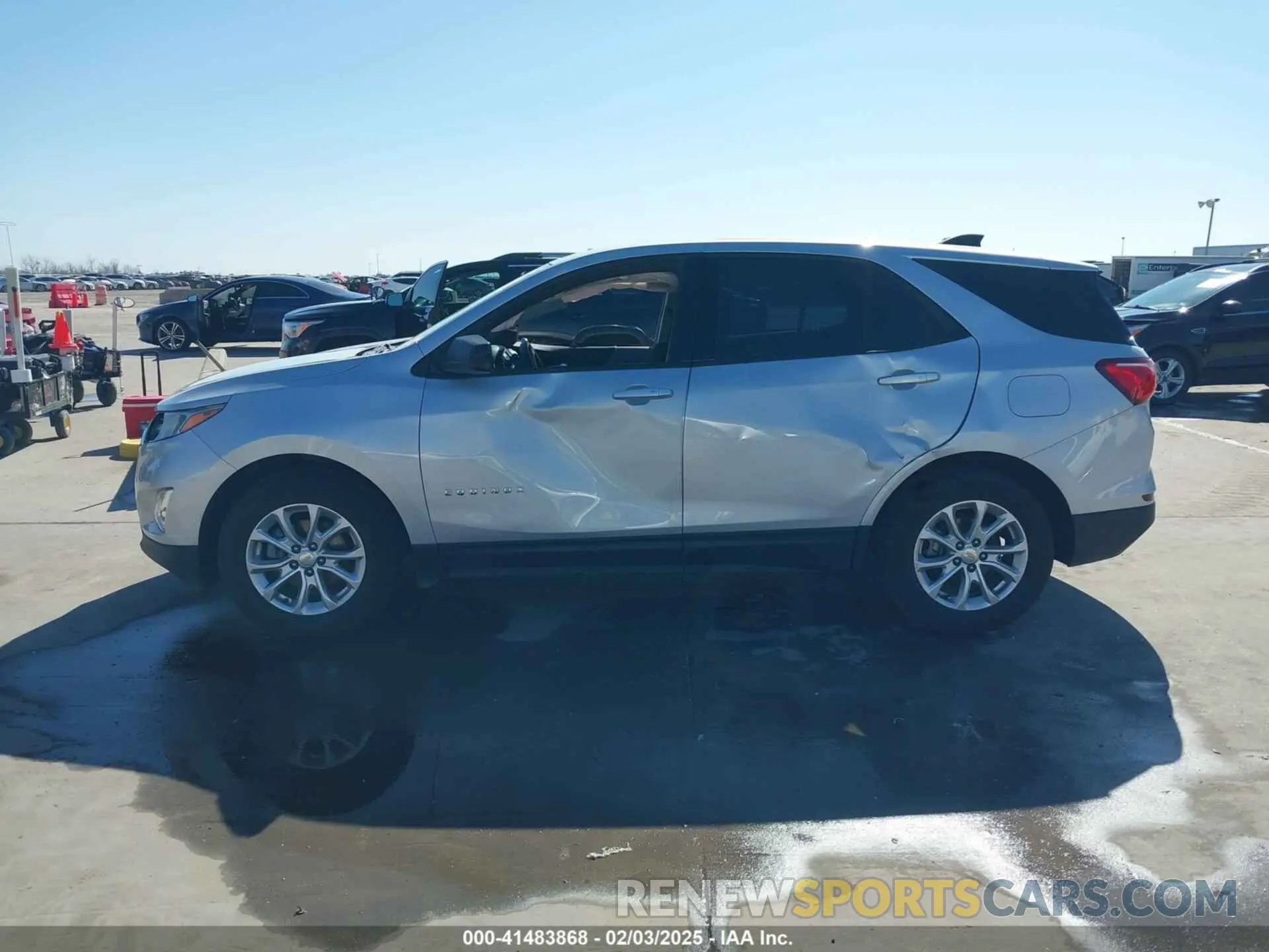 13 Photograph of a damaged car 2GNAXHEV2K6175046 CHEVROLET EQUINOX 2019
