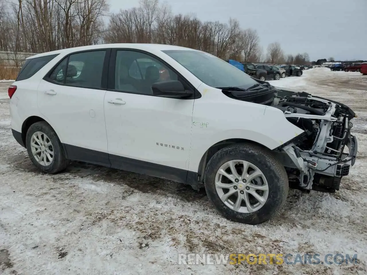 4 Photograph of a damaged car 2GNAXHEV2K6206196 CHEVROLET EQUINOX 2019