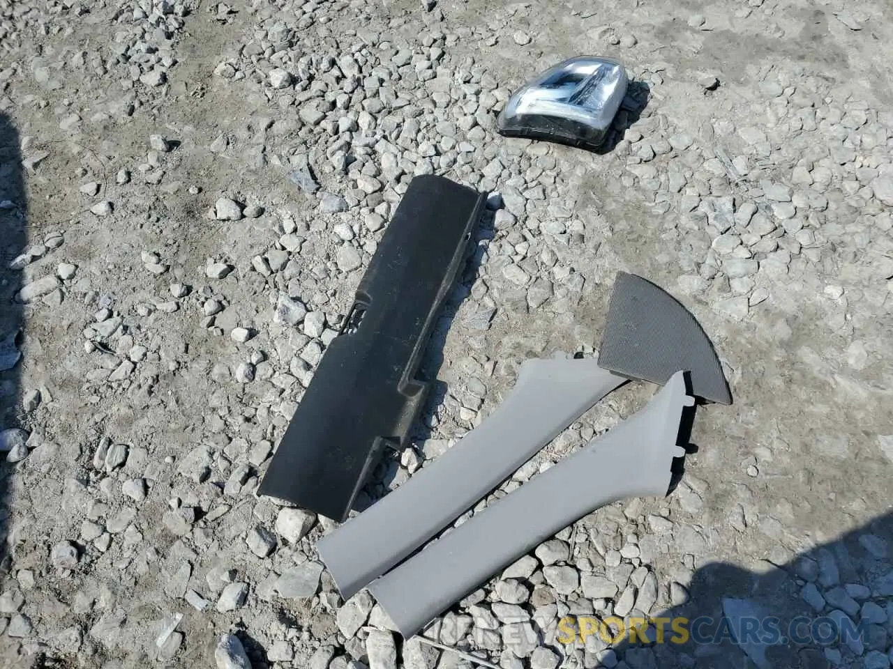 14 Photograph of a damaged car 2GNAXHEV3K6138720 CHEVROLET EQUINOX 2019