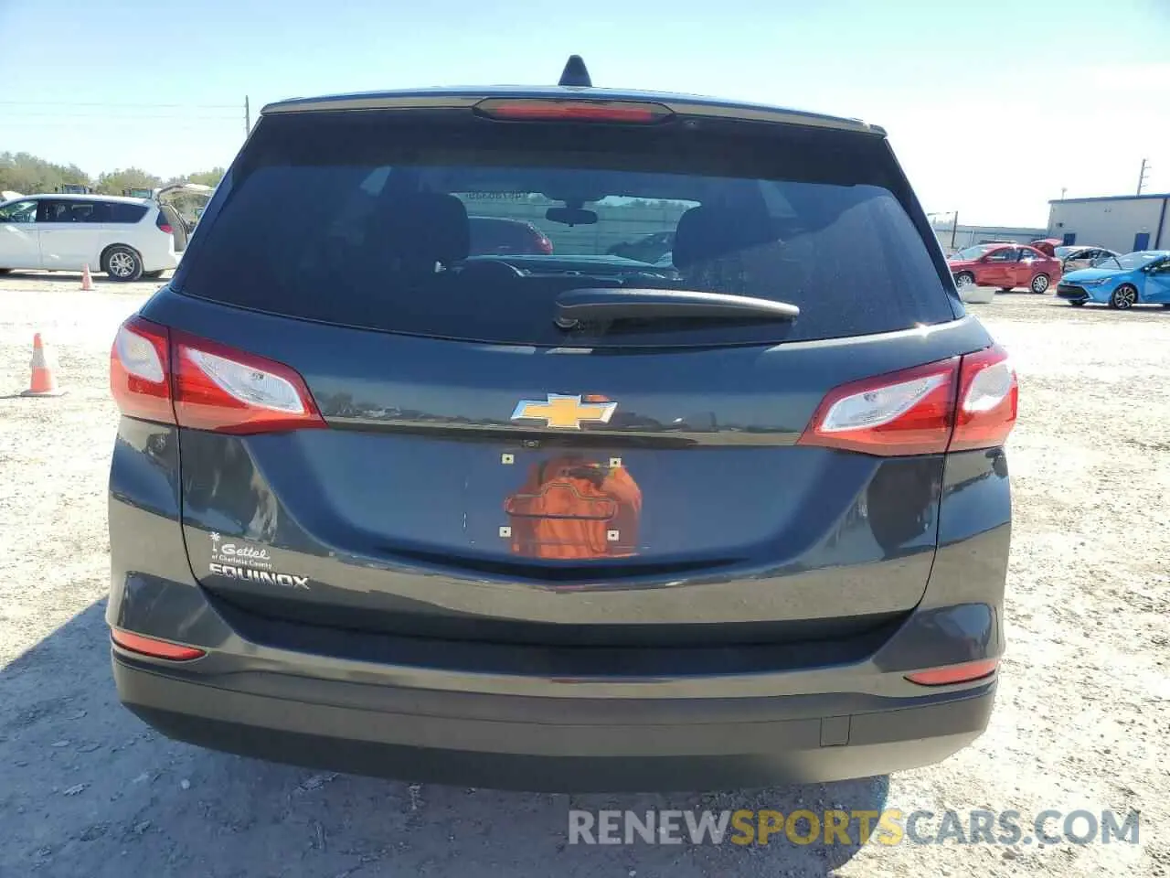 6 Photograph of a damaged car 2GNAXHEV3K6149412 CHEVROLET EQUINOX 2019