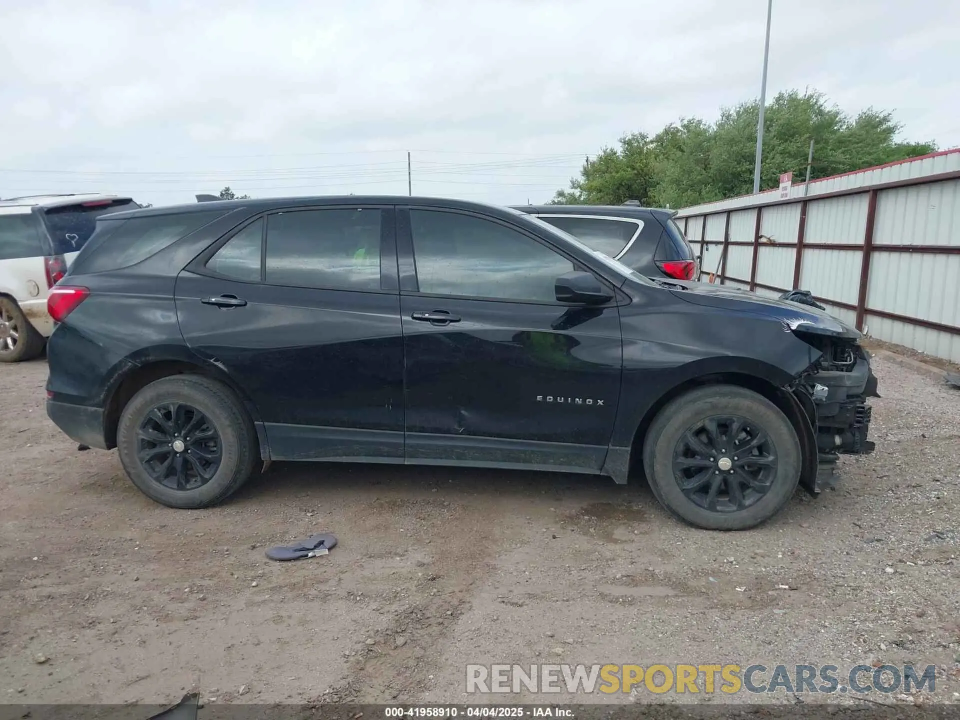 14 Photograph of a damaged car 2GNAXHEV3K6294711 CHEVROLET EQUINOX 2019