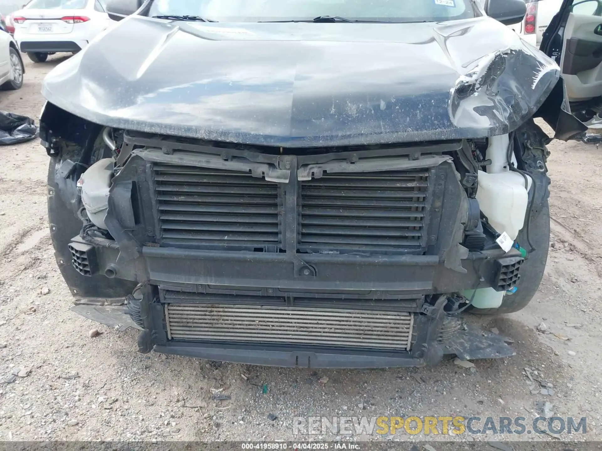 6 Photograph of a damaged car 2GNAXHEV3K6294711 CHEVROLET EQUINOX 2019