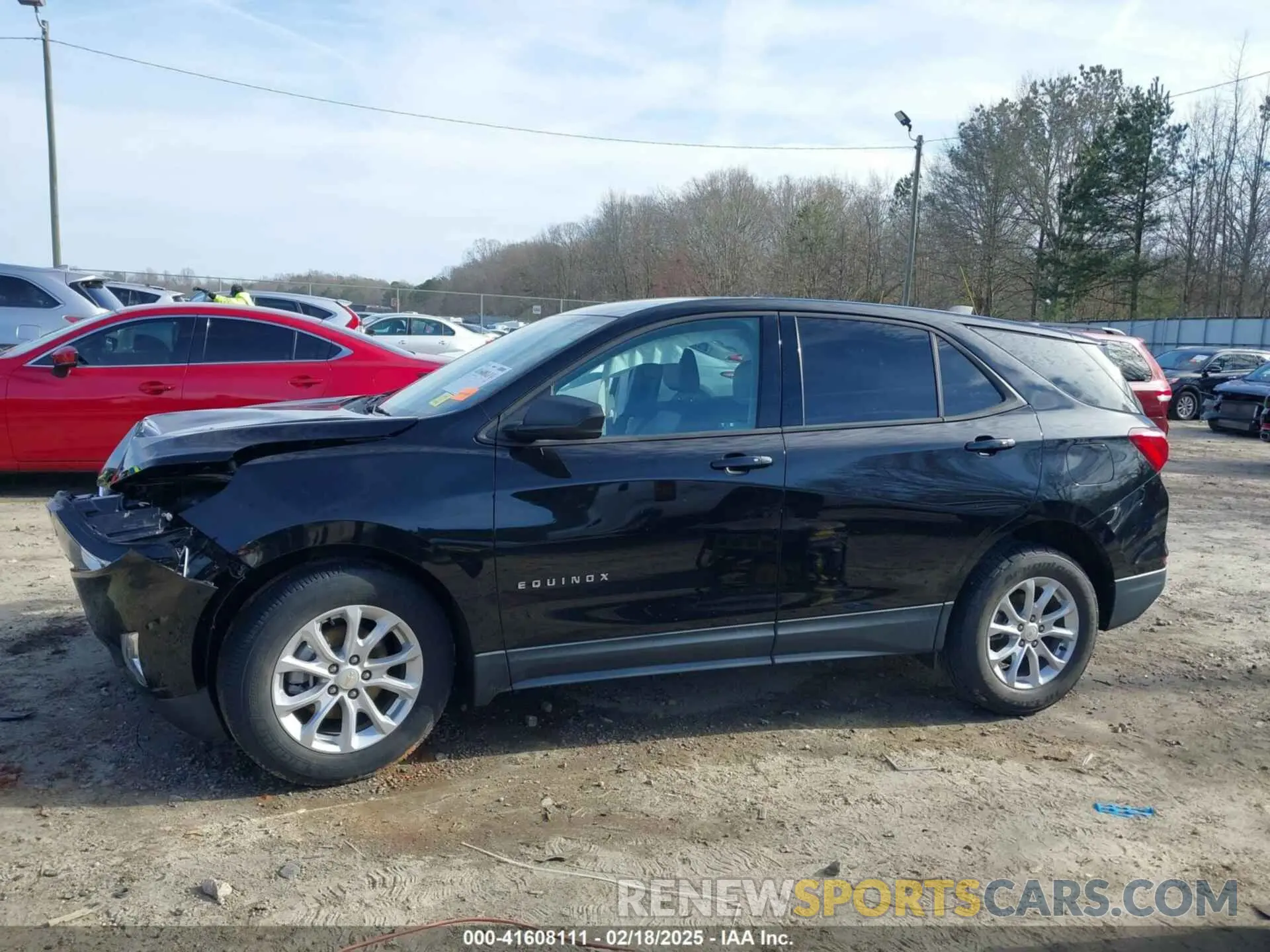 14 Photograph of a damaged car 2GNAXHEV4K6132439 CHEVROLET EQUINOX 2019
