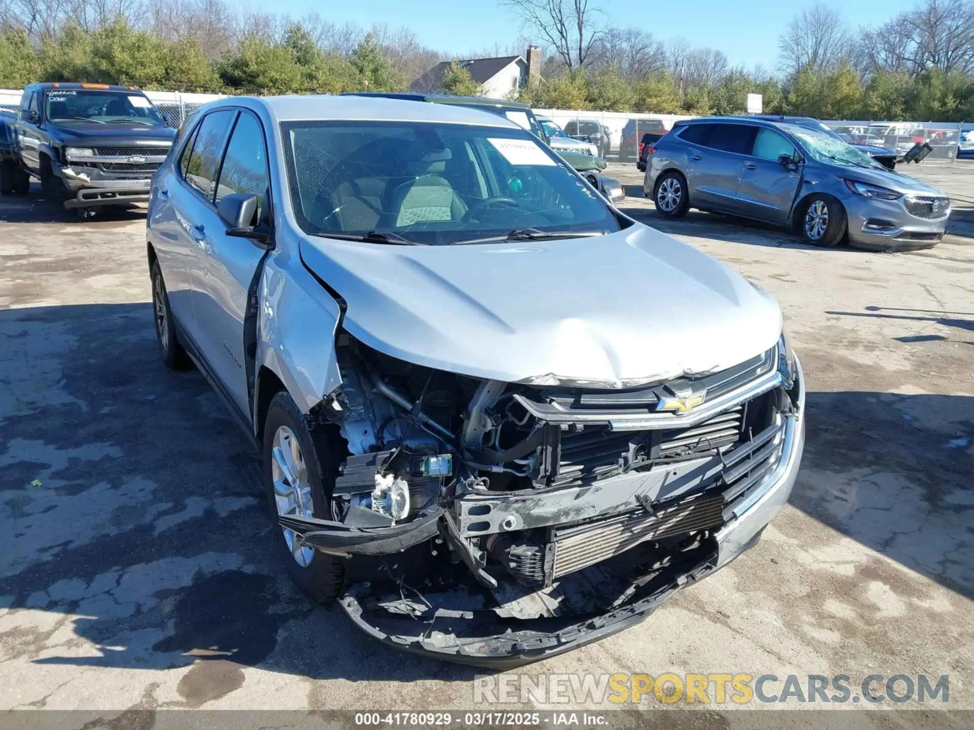 1 Photograph of a damaged car 2GNAXHEV4K6155073 CHEVROLET EQUINOX 2019