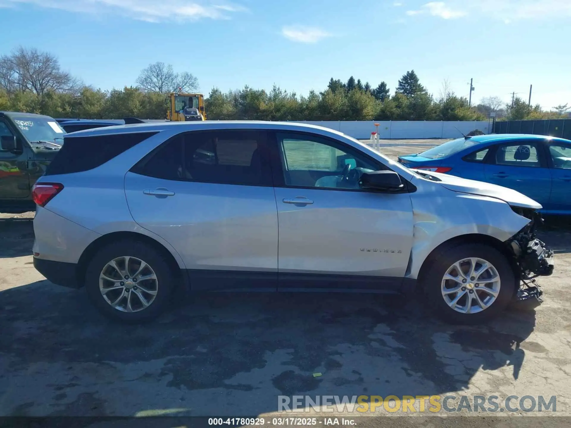 14 Photograph of a damaged car 2GNAXHEV4K6155073 CHEVROLET EQUINOX 2019