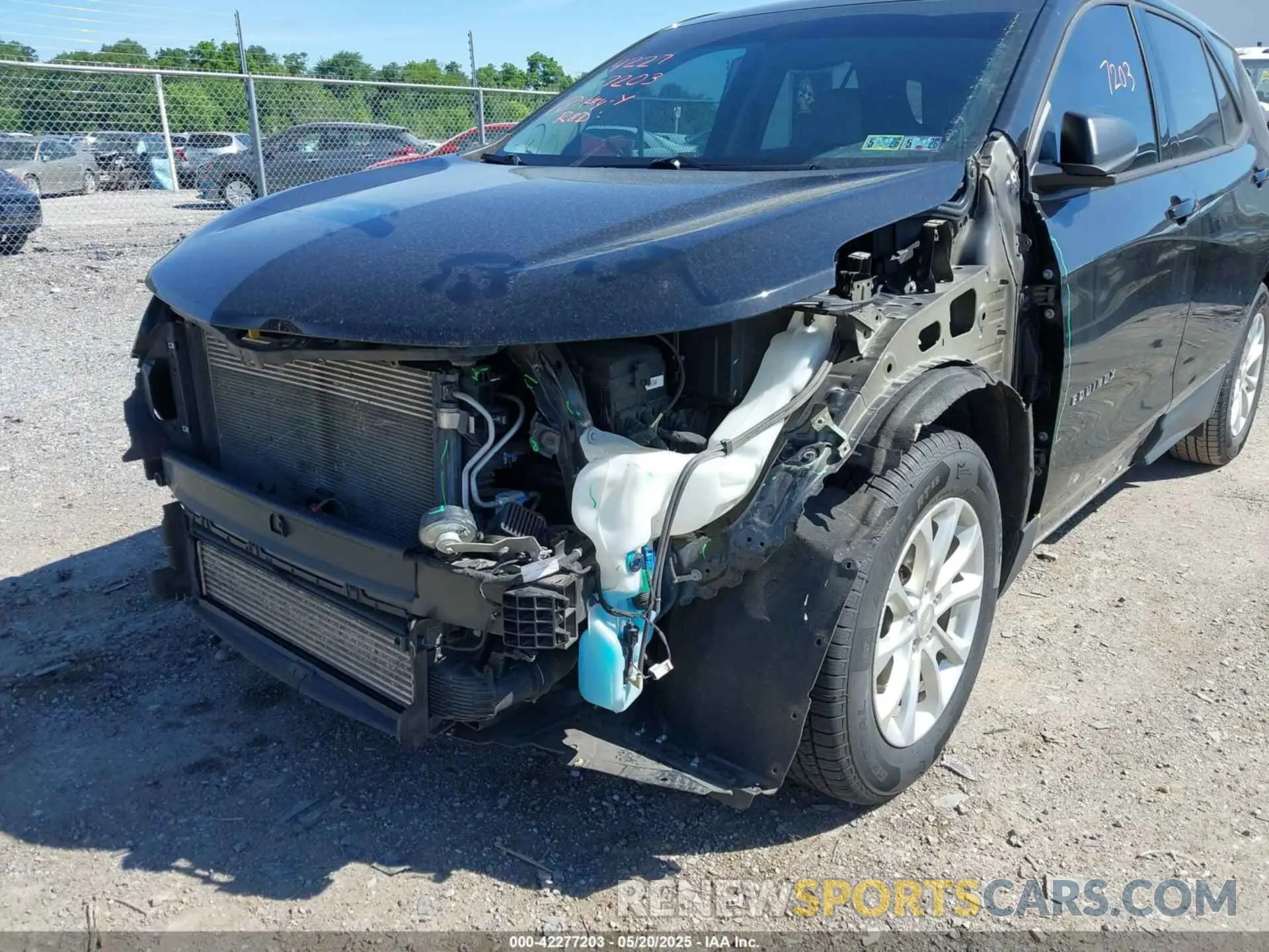 6 Photograph of a damaged car 2GNAXHEV5K6258809 CHEVROLET EQUINOX 2019