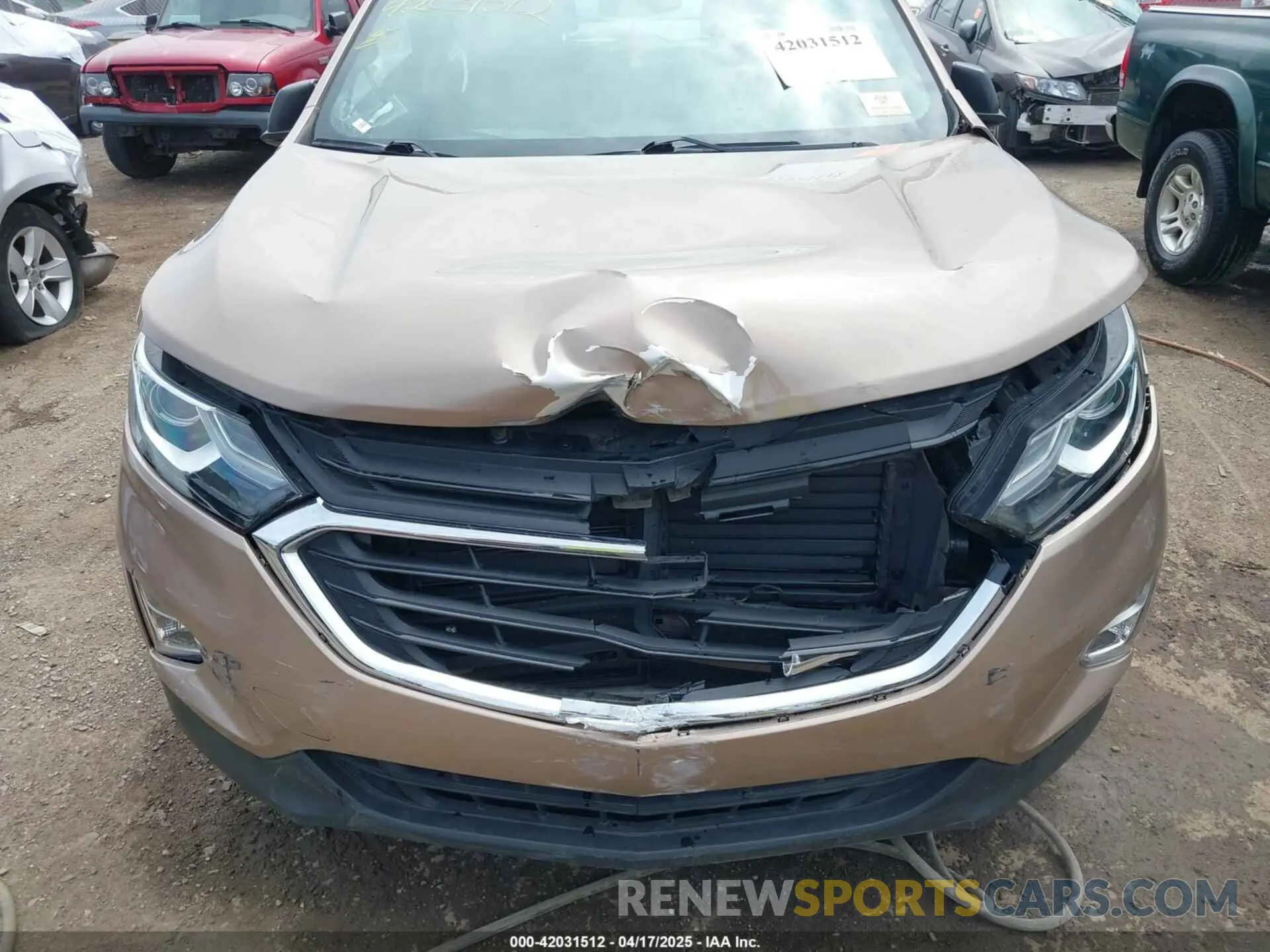 6 Photograph of a damaged car 2GNAXHEV5K6294242 CHEVROLET EQUINOX 2019