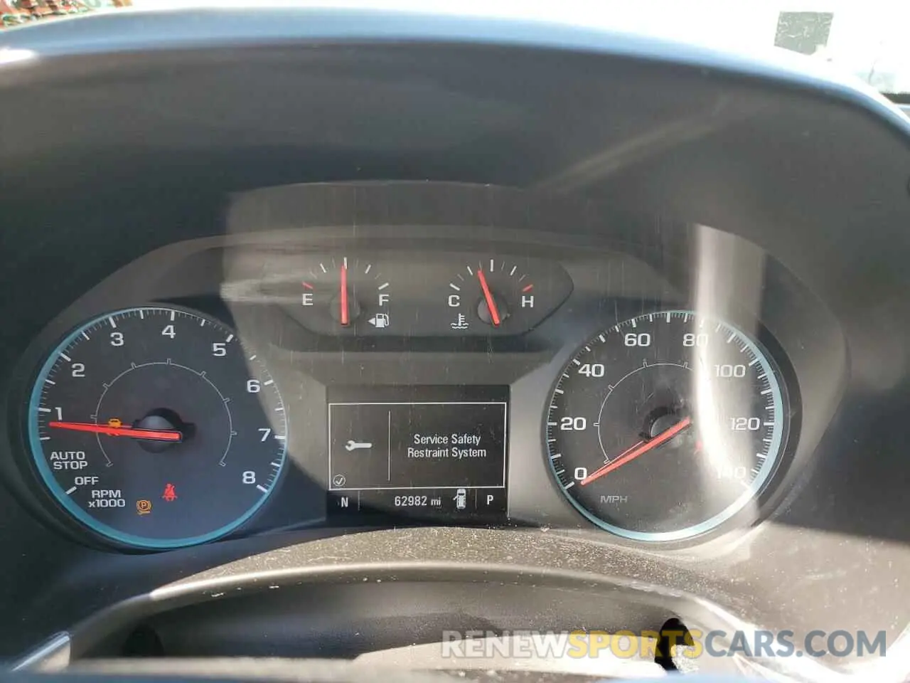 9 Photograph of a damaged car 2GNAXHEV6K6152806 CHEVROLET EQUINOX 2019