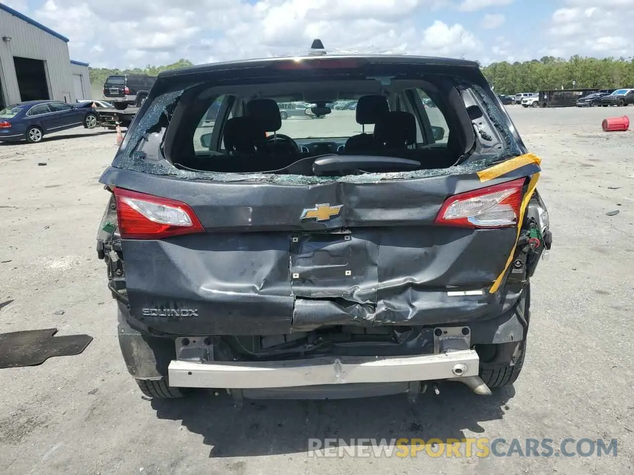 6 Photograph of a damaged car 2GNAXHEV7K6126618 CHEVROLET EQUINOX 2019