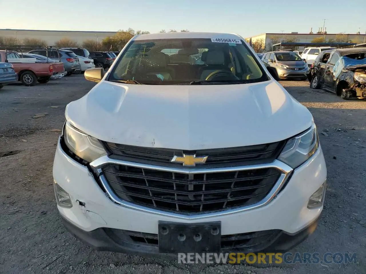 5 Photograph of a damaged car 2GNAXHEV7K6252896 CHEVROLET EQUINOX 2019