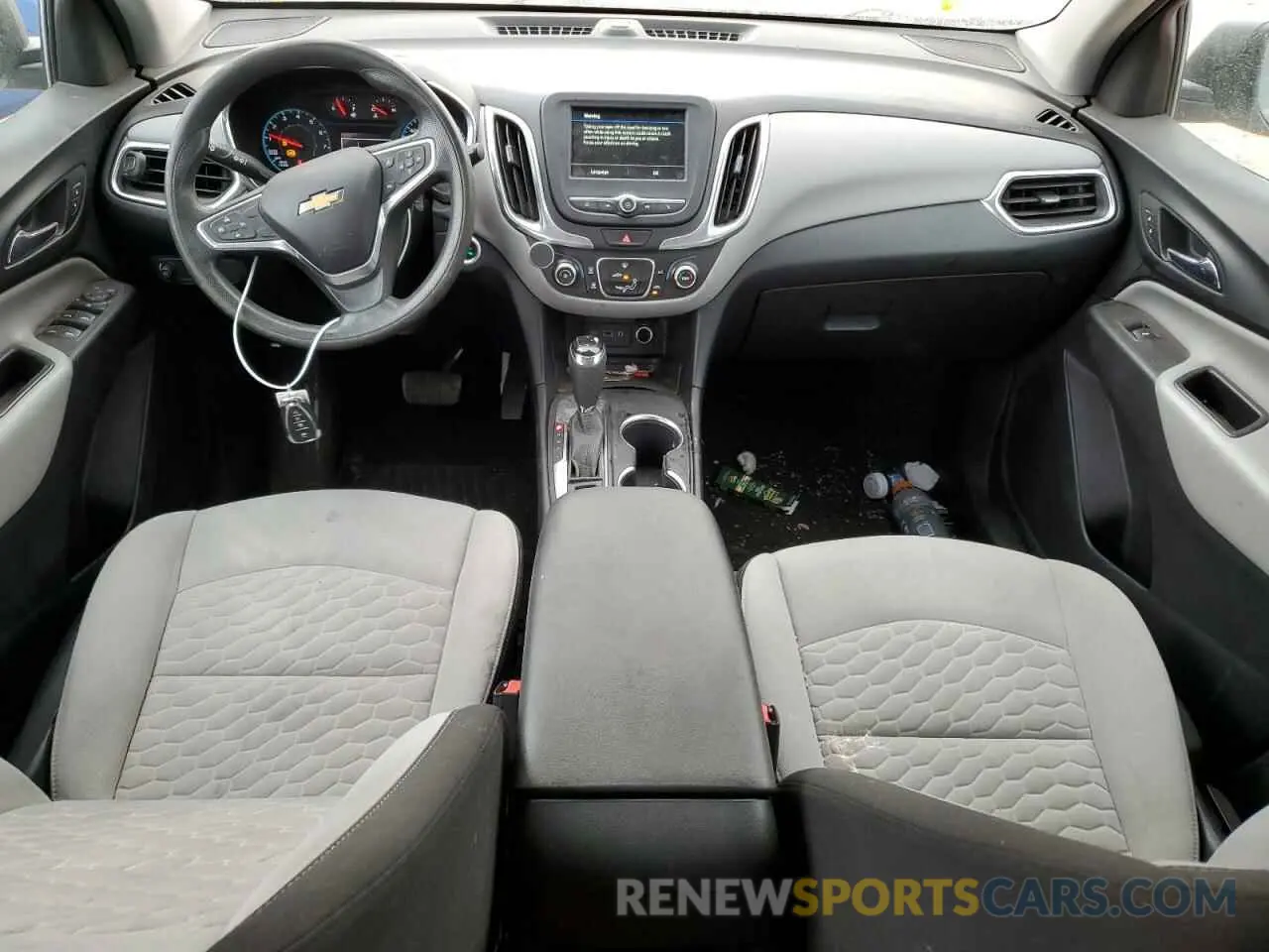 8 Photograph of a damaged car 2GNAXHEV7K6268502 CHEVROLET EQUINOX 2019
