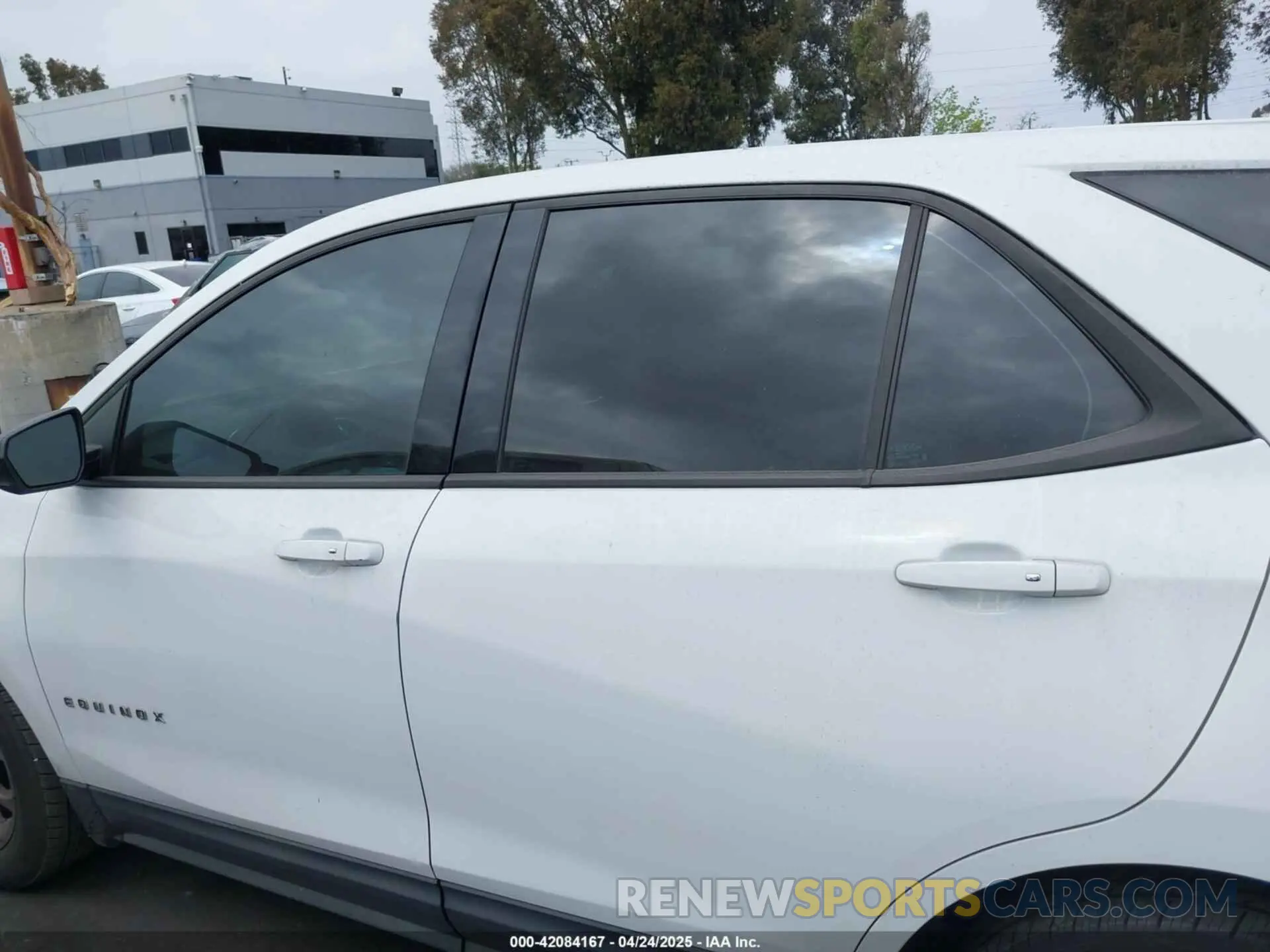 15 Photograph of a damaged car 2GNAXHEV8K6108399 CHEVROLET EQUINOX 2019
