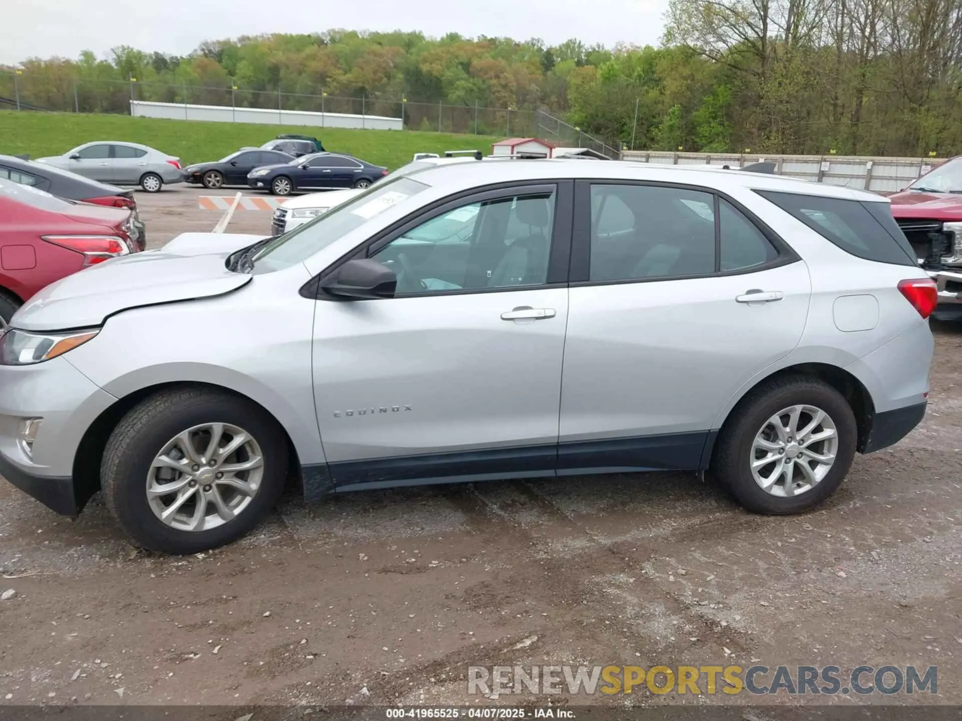 14 Photograph of a damaged car 2GNAXHEV8K6170949 CHEVROLET EQUINOX 2019