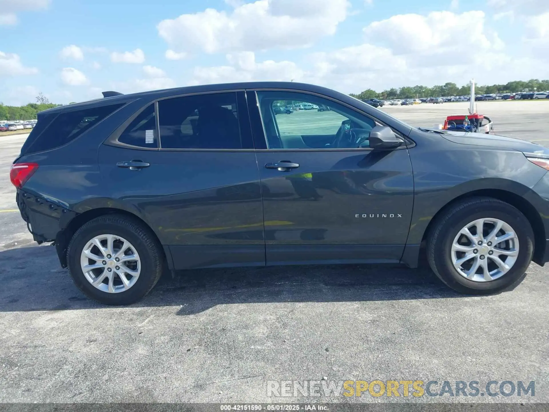14 Photograph of a damaged car 2GNAXHEV8K6199397 CHEVROLET EQUINOX 2019