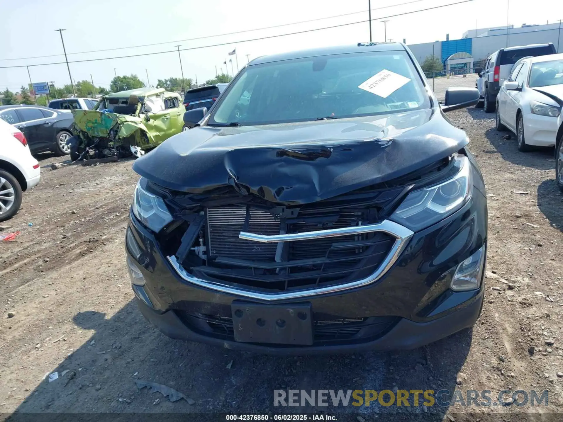 12 Photograph of a damaged car 2GNAXHEV8K6246413 CHEVROLET EQUINOX 2019