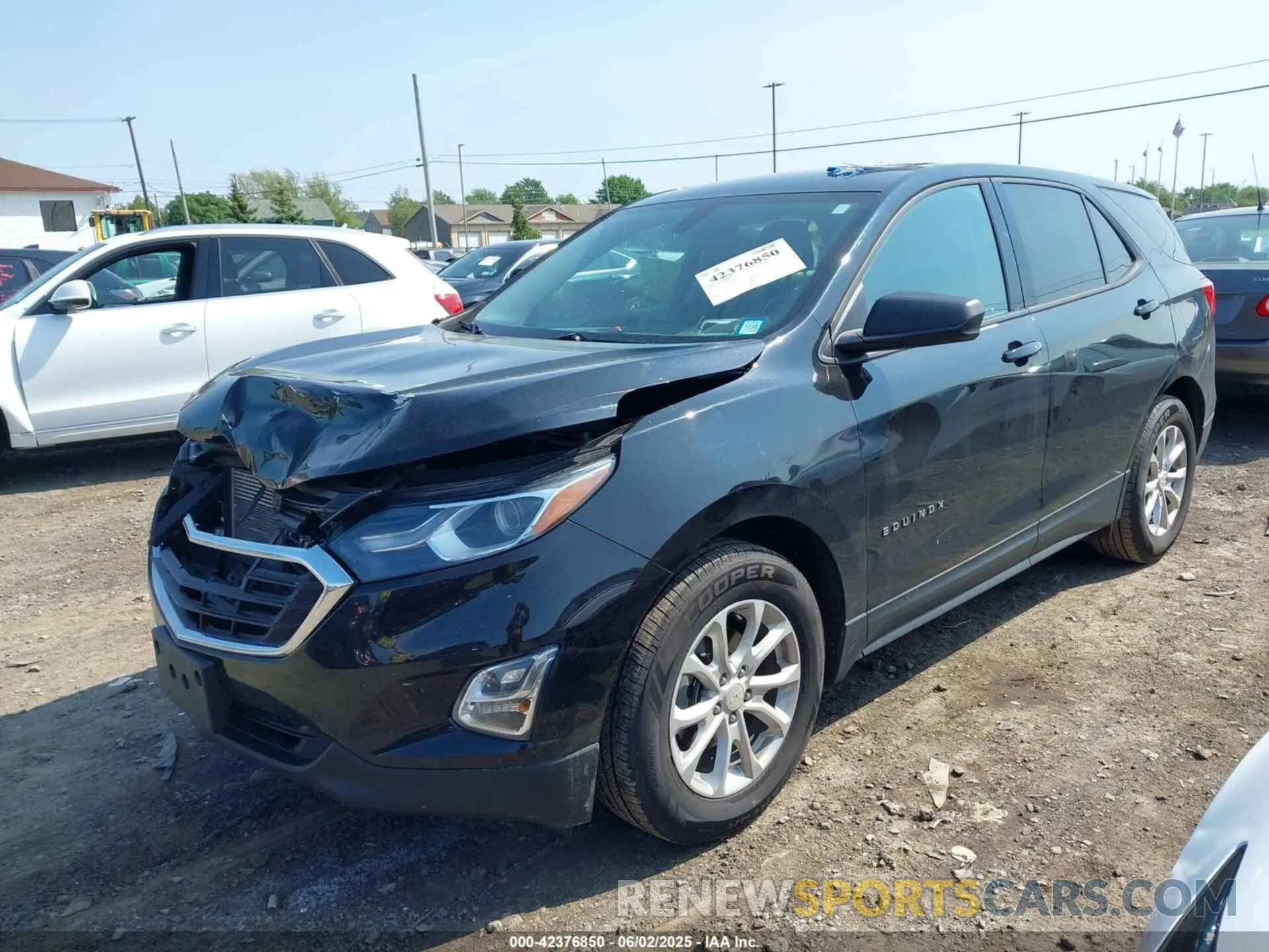 2 Photograph of a damaged car 2GNAXHEV8K6246413 CHEVROLET EQUINOX 2019