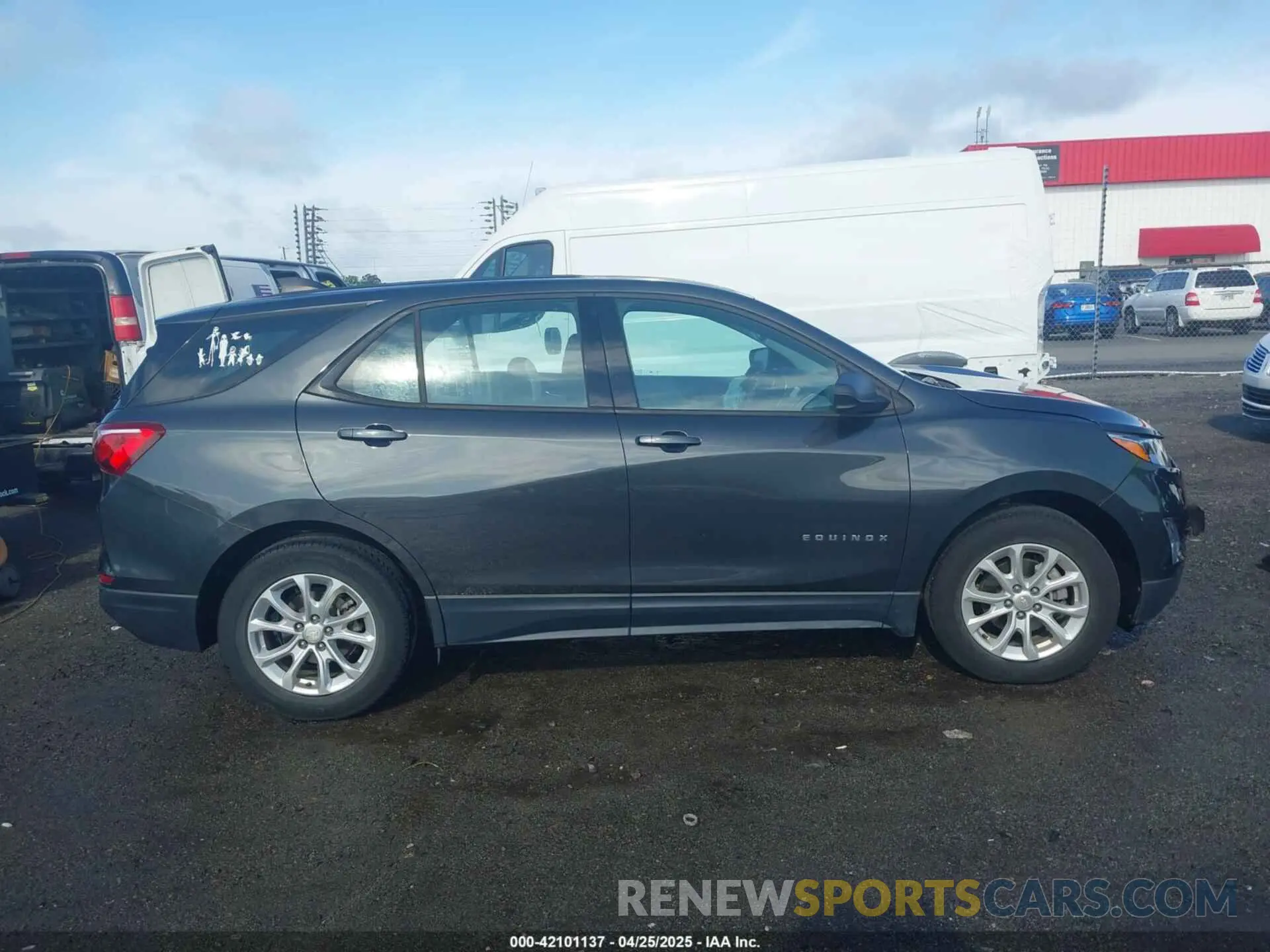 13 Photograph of a damaged car 2GNAXHEV9K6146286 CHEVROLET EQUINOX 2019