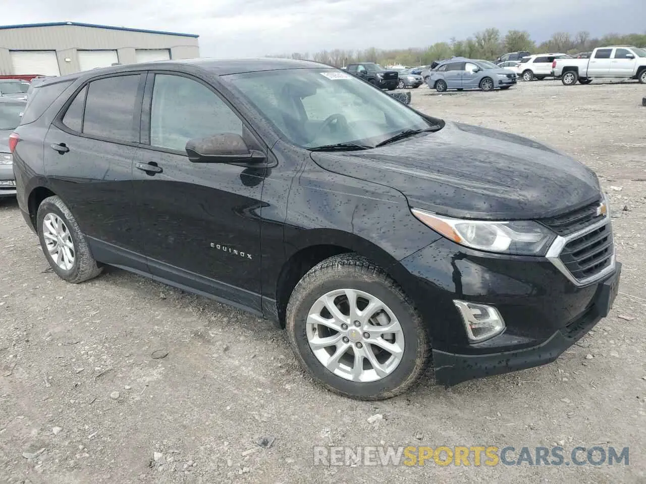 4 Photograph of a damaged car 2GNAXHEV9K6192779 CHEVROLET EQUINOX 2019
