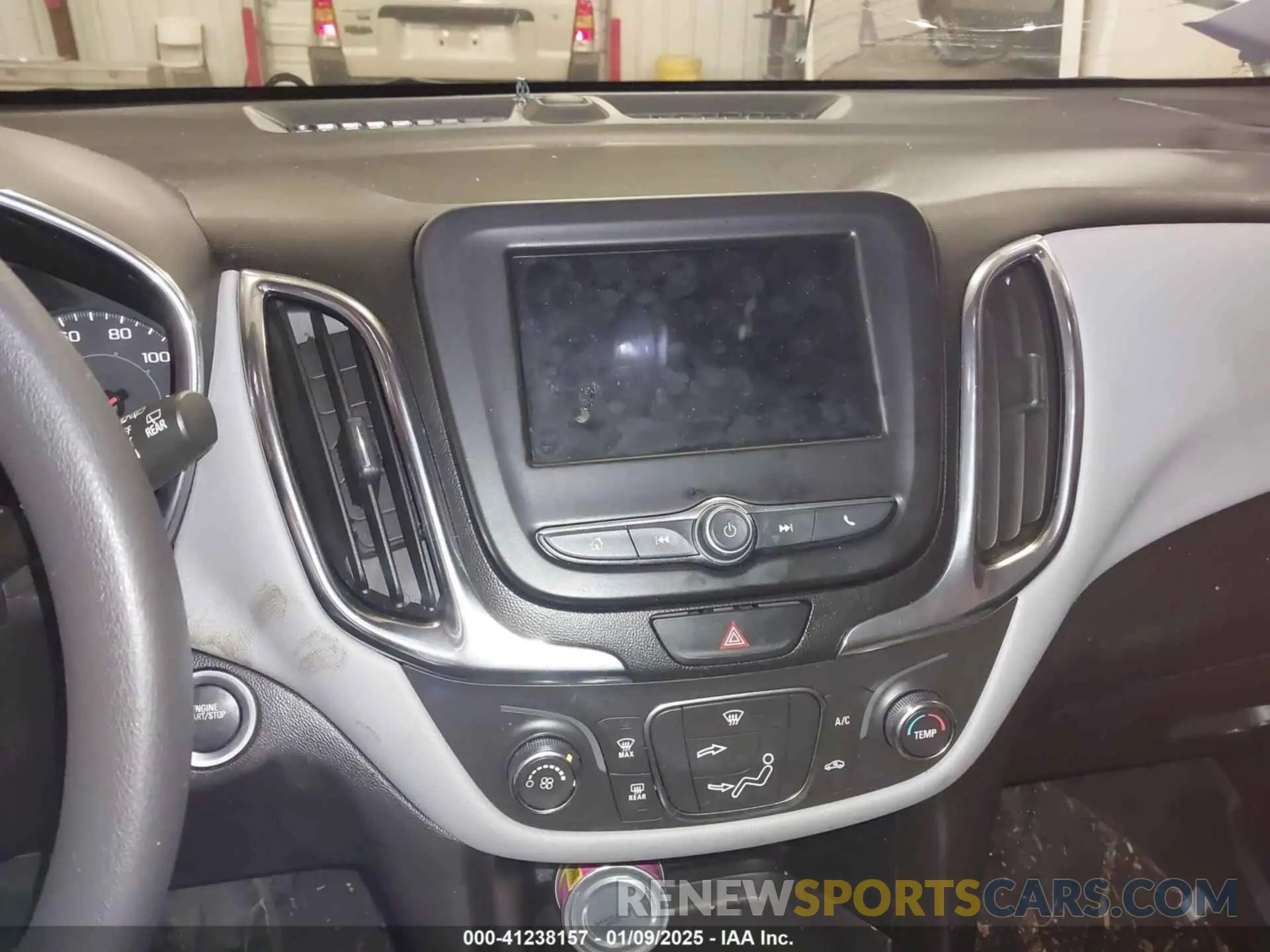 20 Photograph of a damaged car 2GNAXHEV9K6196119 CHEVROLET EQUINOX 2019