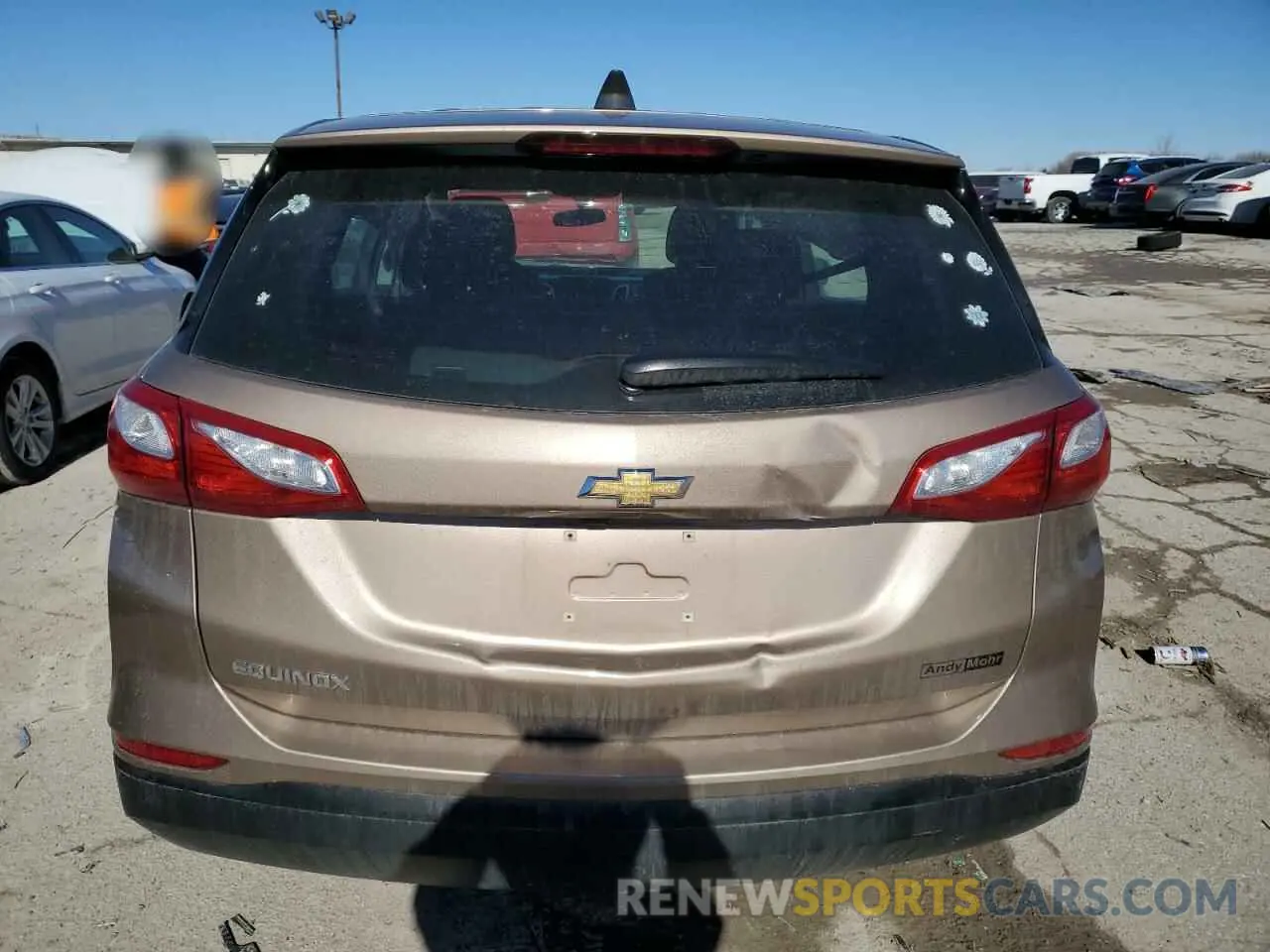 6 Photograph of a damaged car 2GNAXHEV9K6231323 CHEVROLET EQUINOX 2019