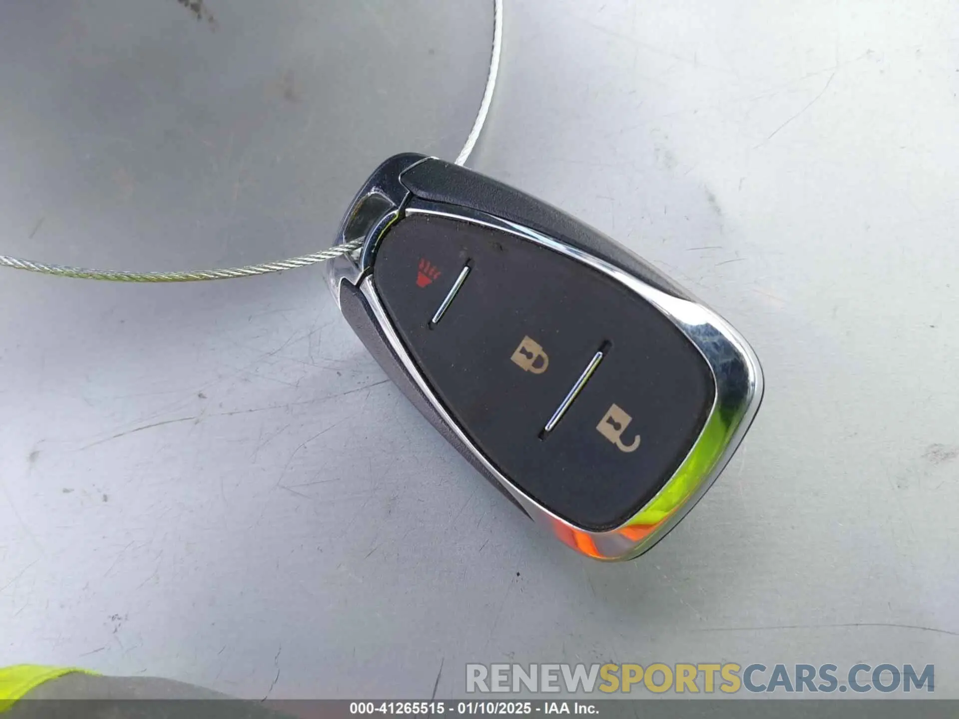 11 Photograph of a damaged car 2GNAXHEV9K6237980 CHEVROLET EQUINOX 2019